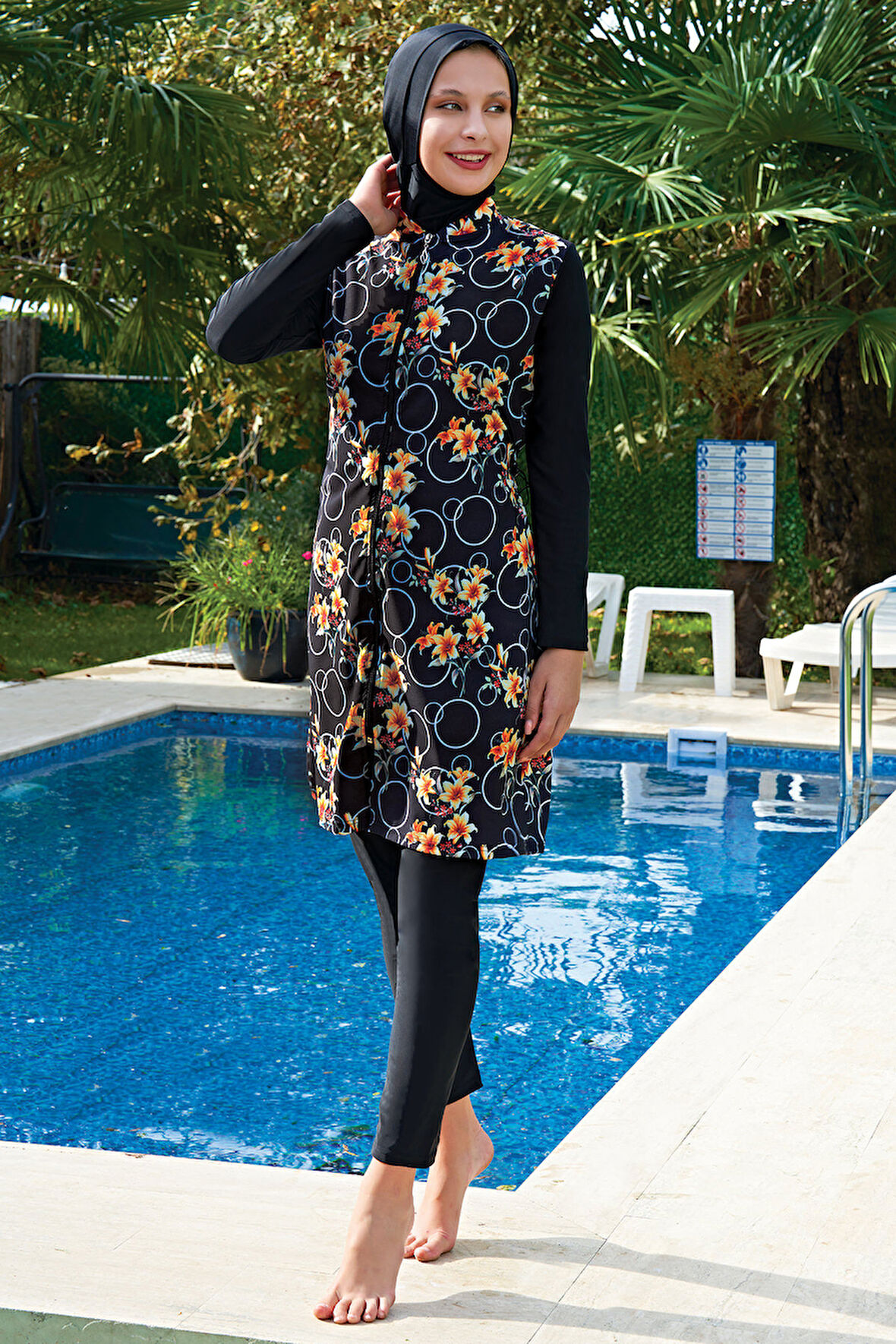 RUKOMAYO SİYAH DESENLİ  FERMUARLI LYCRA PARAŞÜT(SU İTİCİ VE ÇABUK KURUYAN)KUMAŞ TESETTÜR MAYO