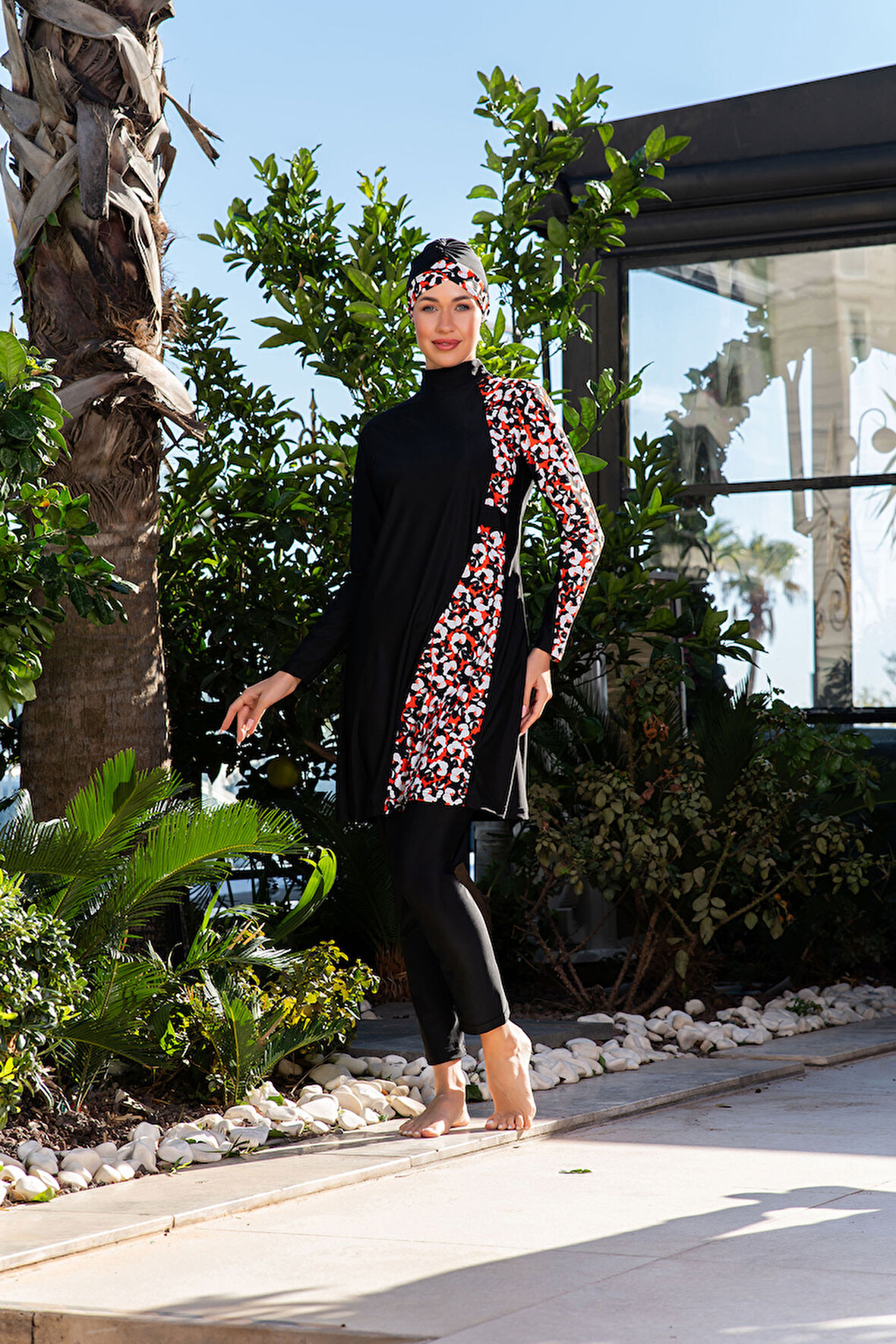 RUKOMAYO SİYAH ÇAPRAZ MODEL ÇİÇEK DESENLİ LYCRA ( SU İTİCİ VE ÇABUK KURUYAN ) KUMAŞ TESETTÜR MAYO