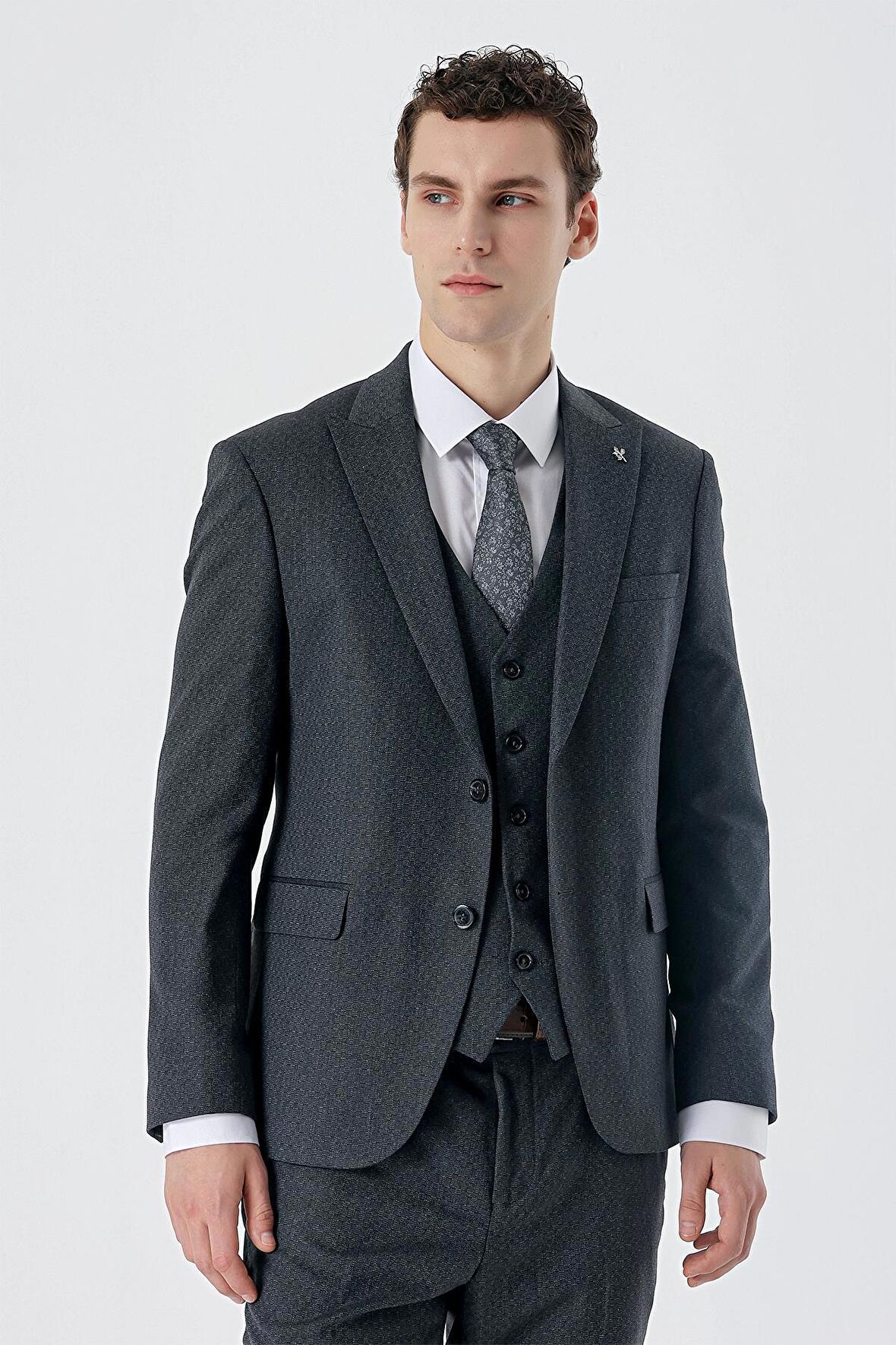 Kırlangıç Yaka Yelekli 6 Drop Slim Fit Dar Kesim Klasik Takım Elbise 1001235168 Lacivert