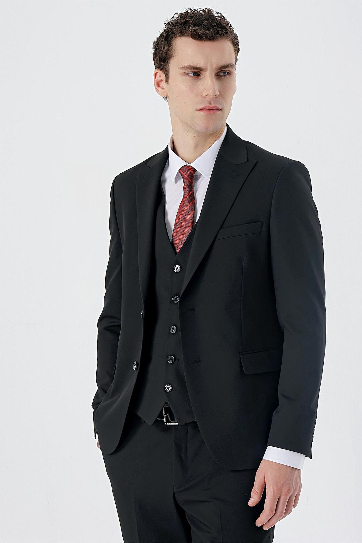 Armürlü Kırlangıç Yaka Yelekli Likralı 6 Drop Slim Fit Dar Kesim Klasik Takım Elbise 1001240150 Siyah