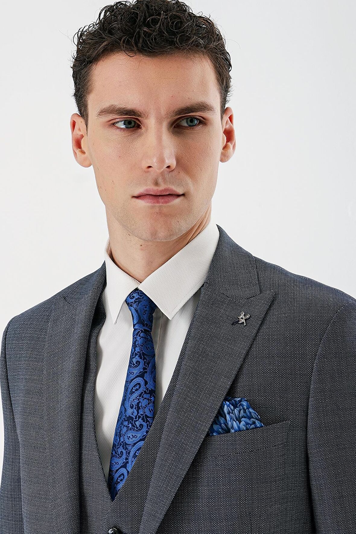 Koyu Lacivert Desenli Kırlangıç Yaka Yelekli 6 Drop Slim Fit Dar Kesim Klasik Takım Elbise 1001240157