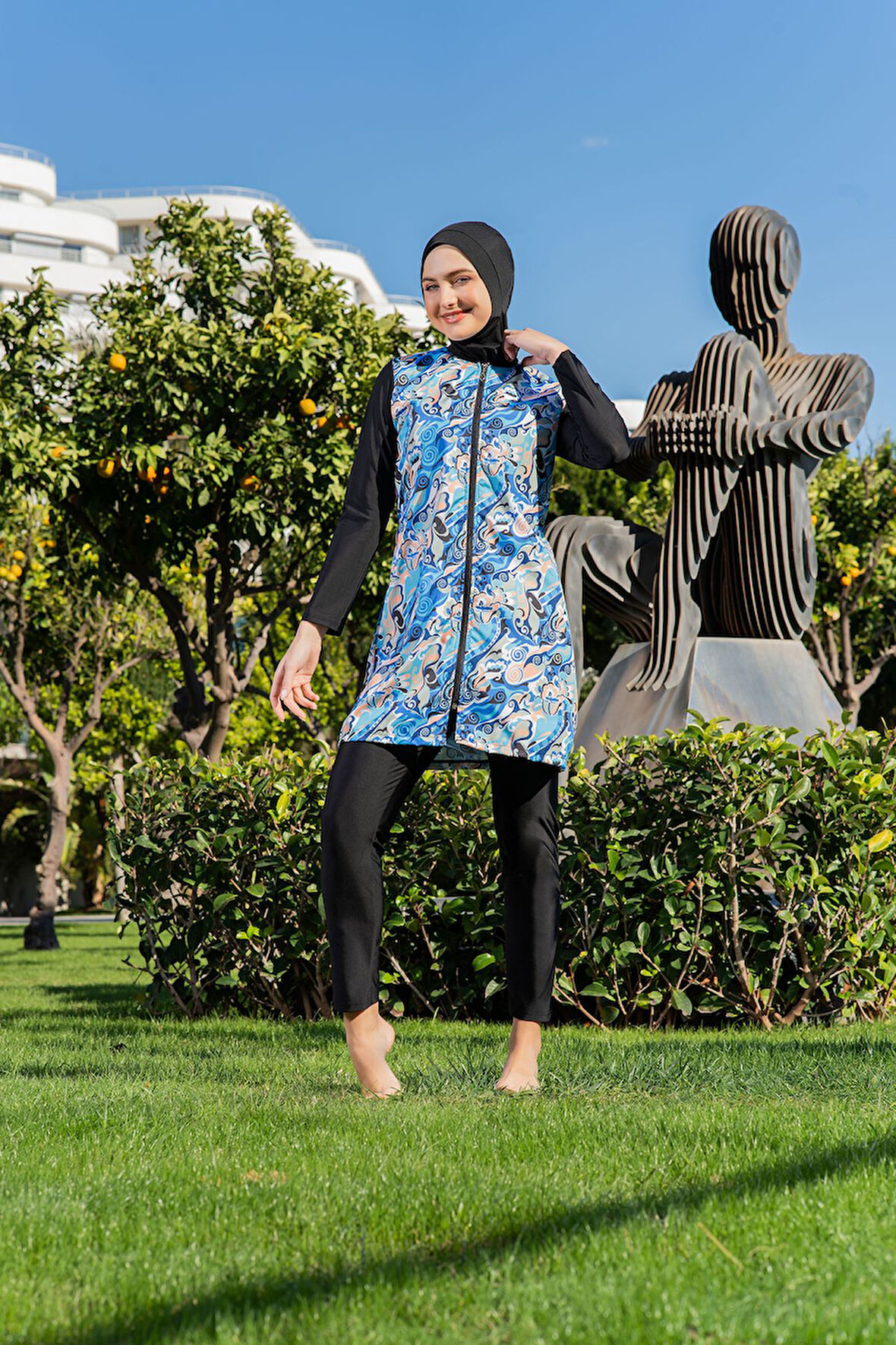 MİRATES SİYAH DESENLİ PARAŞÜT KUMAŞ TESETTÜR MAYO