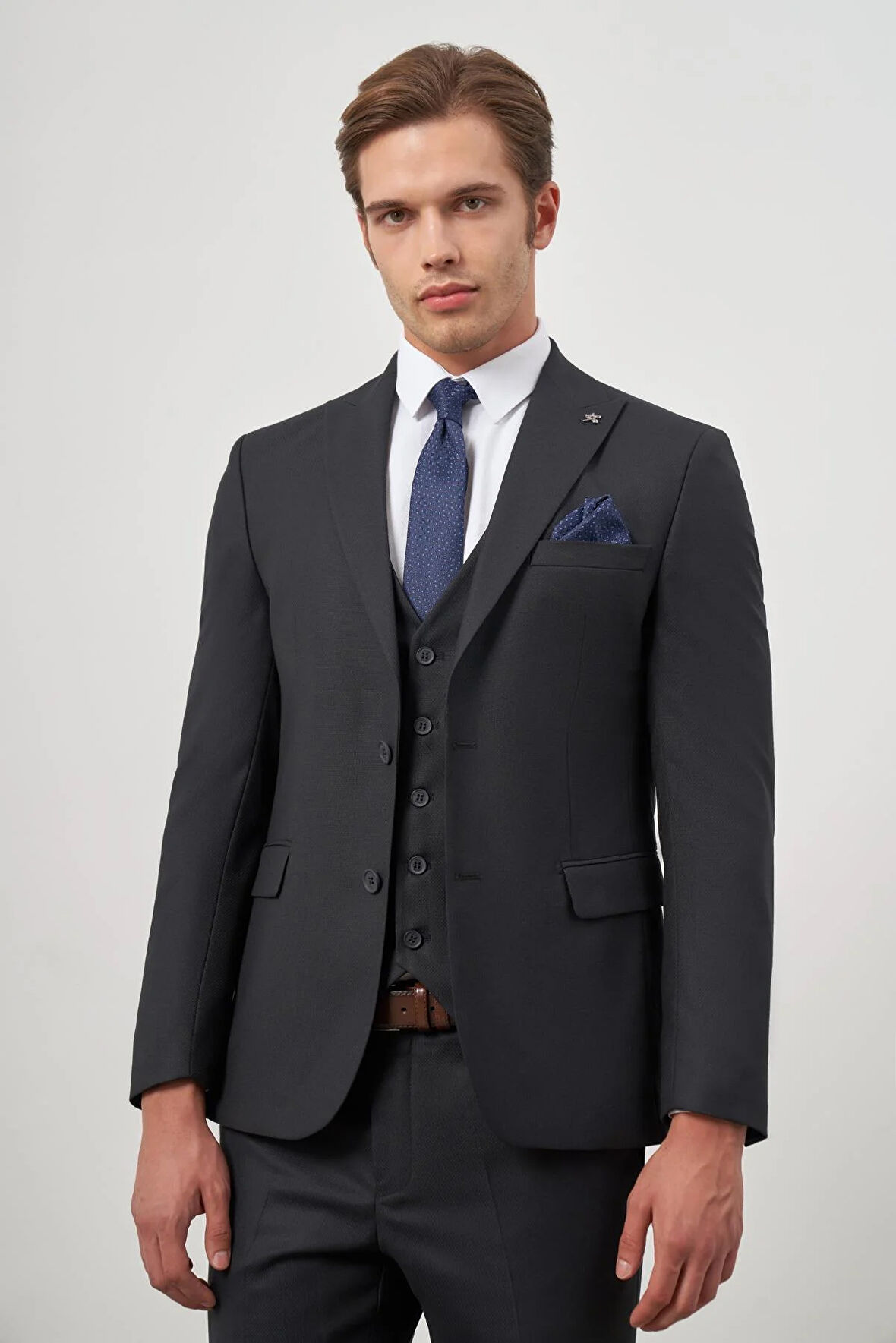 Koyu Lacivert Kendinden Çizgili Desen Bez Ayağı Kılıç Yaka Tam Astar Çift Yırtmaç 2 Düğme Yelekli 6 Drop Slim Fit Classic Takım Elbise 1001245155