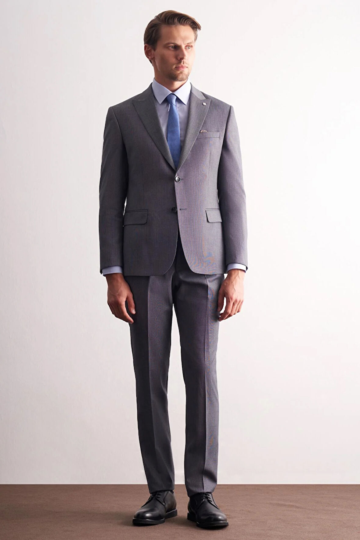 Füme Kırlangıç Yaka Kendinden Desenli Esnek Bel Slim Fit 6 Drop Takım Elbise 1001255168