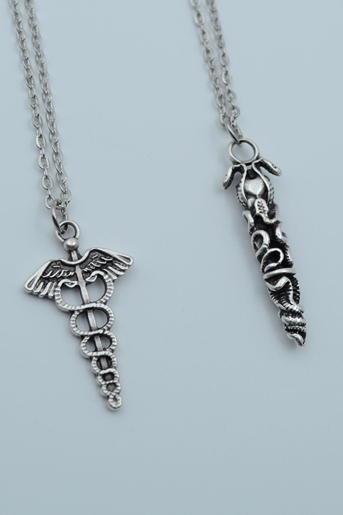 2'li Tıp Sembolü Kadüse Yılan Çubuk Gümüş Kaplama Kolye Seti