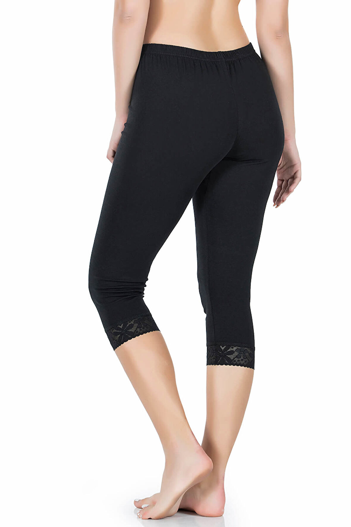 Paçası Dantelli Kısa Kadın Tayt 421