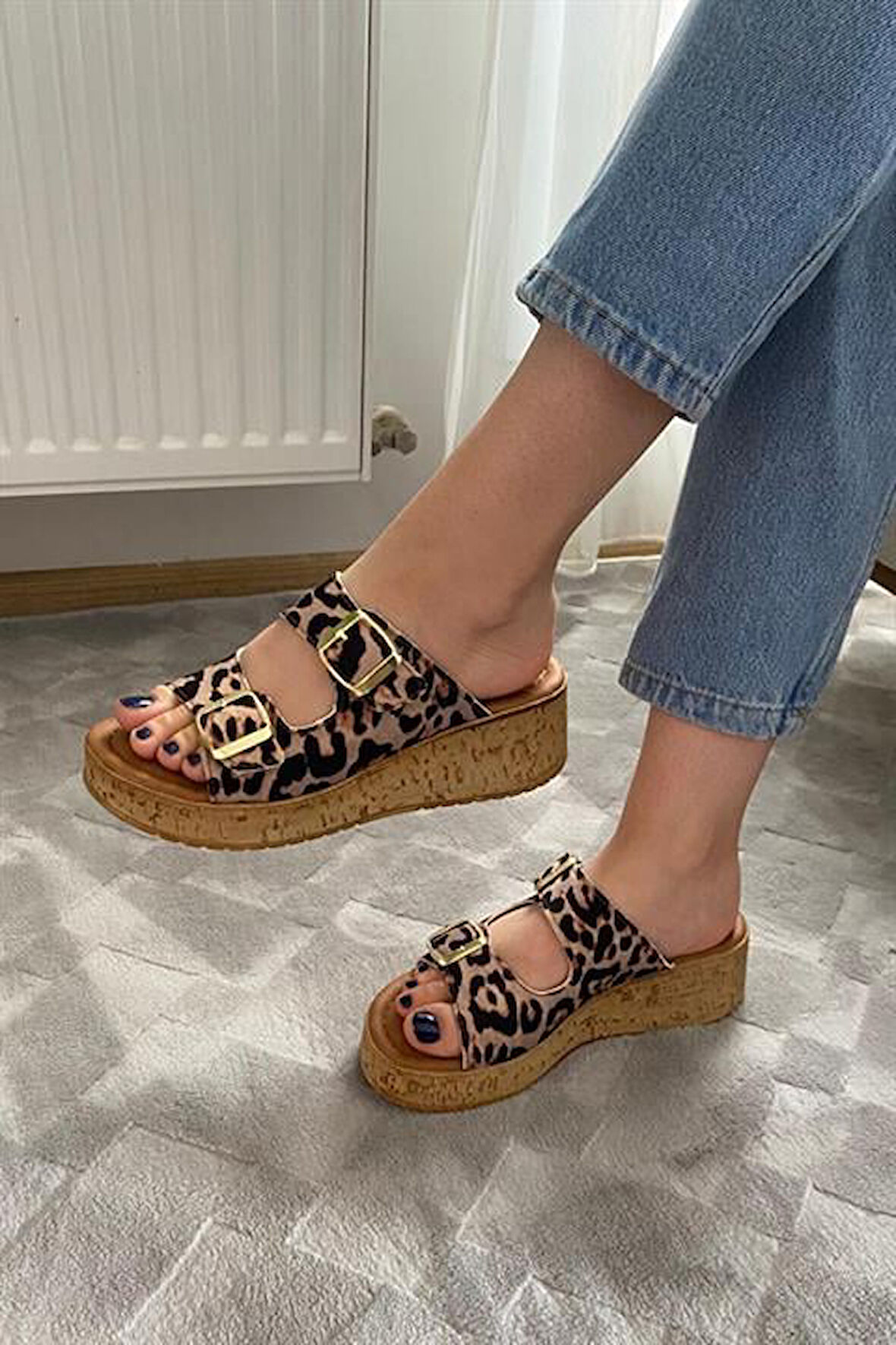 Kadın Leopar Desen Çift Bant Kalın Mantar Taban Ortopedik Sandalet Terlik K-270