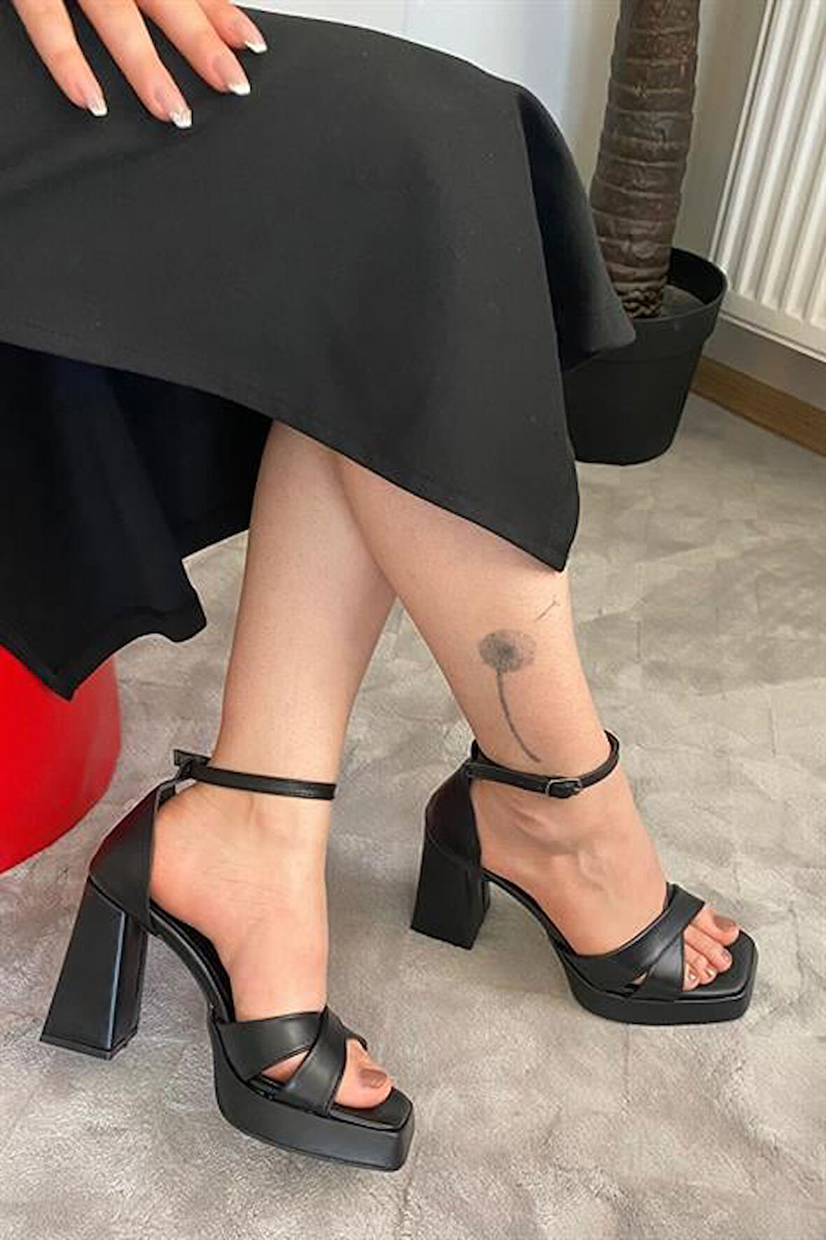 Kadın Siyah Cilt Çapraz Bantlı 10 cm Platfom Topuklu Aykkabı