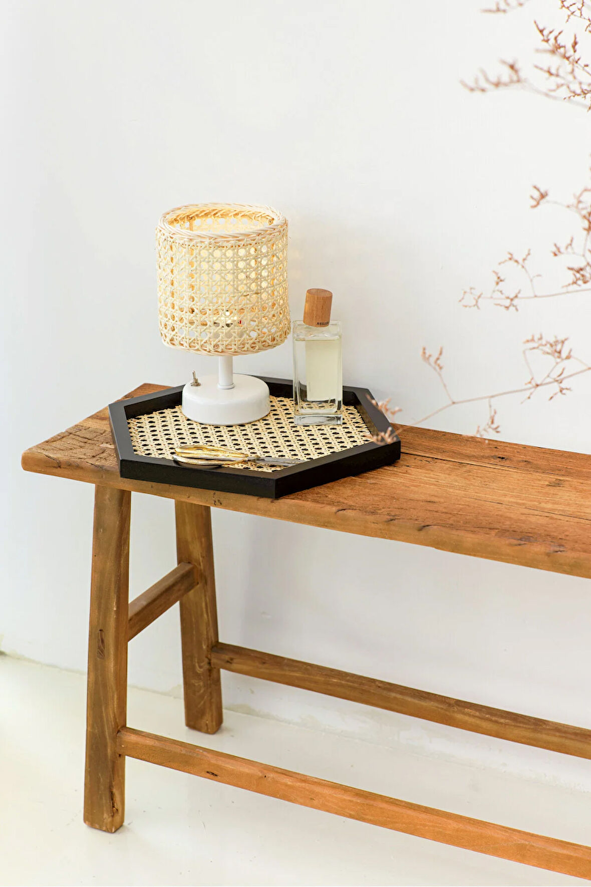 Rattan Hazeran Altıgen Tepsi Siyah (%100 Doğal Hazeran)