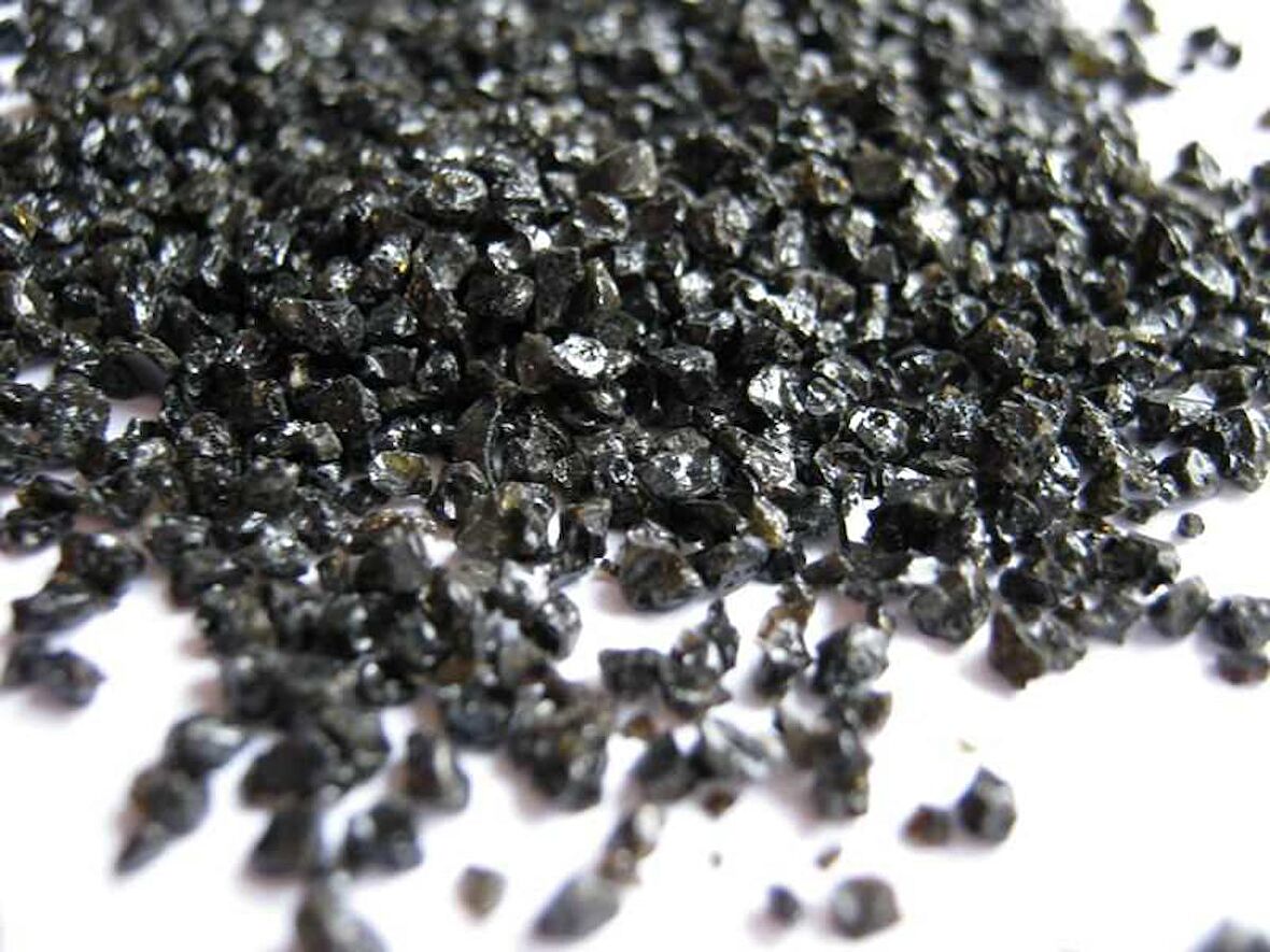 Ithal Sıyah Bıtkı Kumu 2-3Mm Orjinal Siyah Bitki Kumu 10 Kg