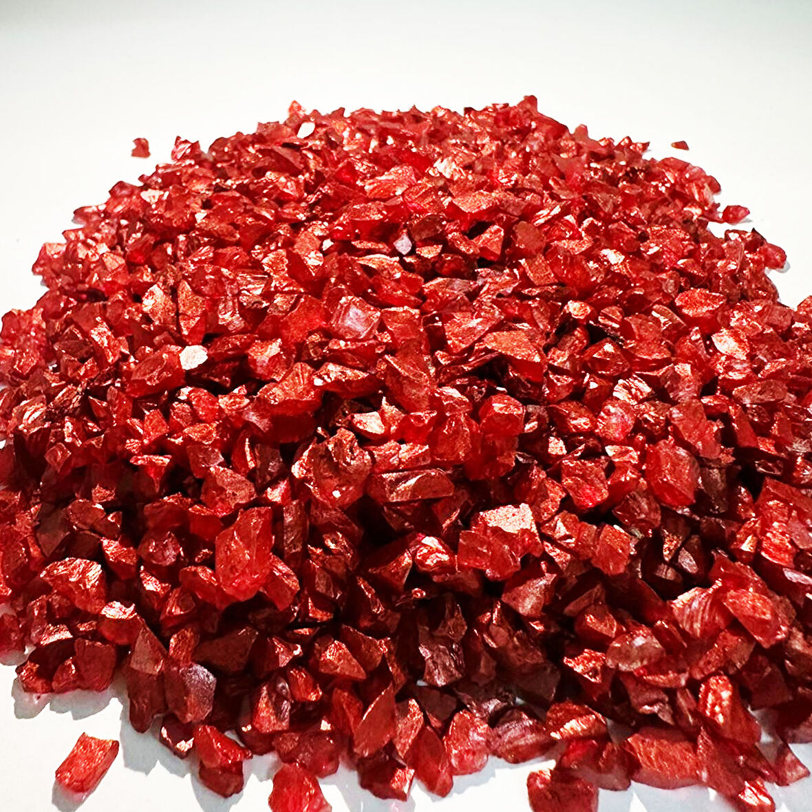 Dekoratif Gerçek Cam Kırığı (4-8 MM Arlığında  50 GR) Kırmızı Bakır