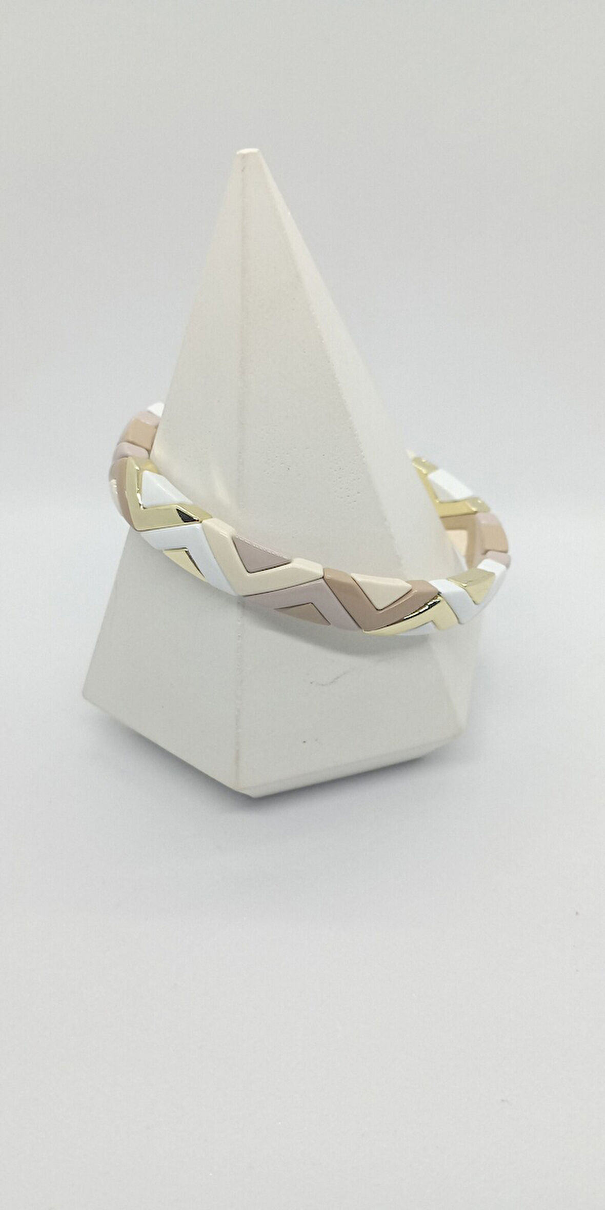 Üçgen Desen Kahve-Krem Lastik Bileklik