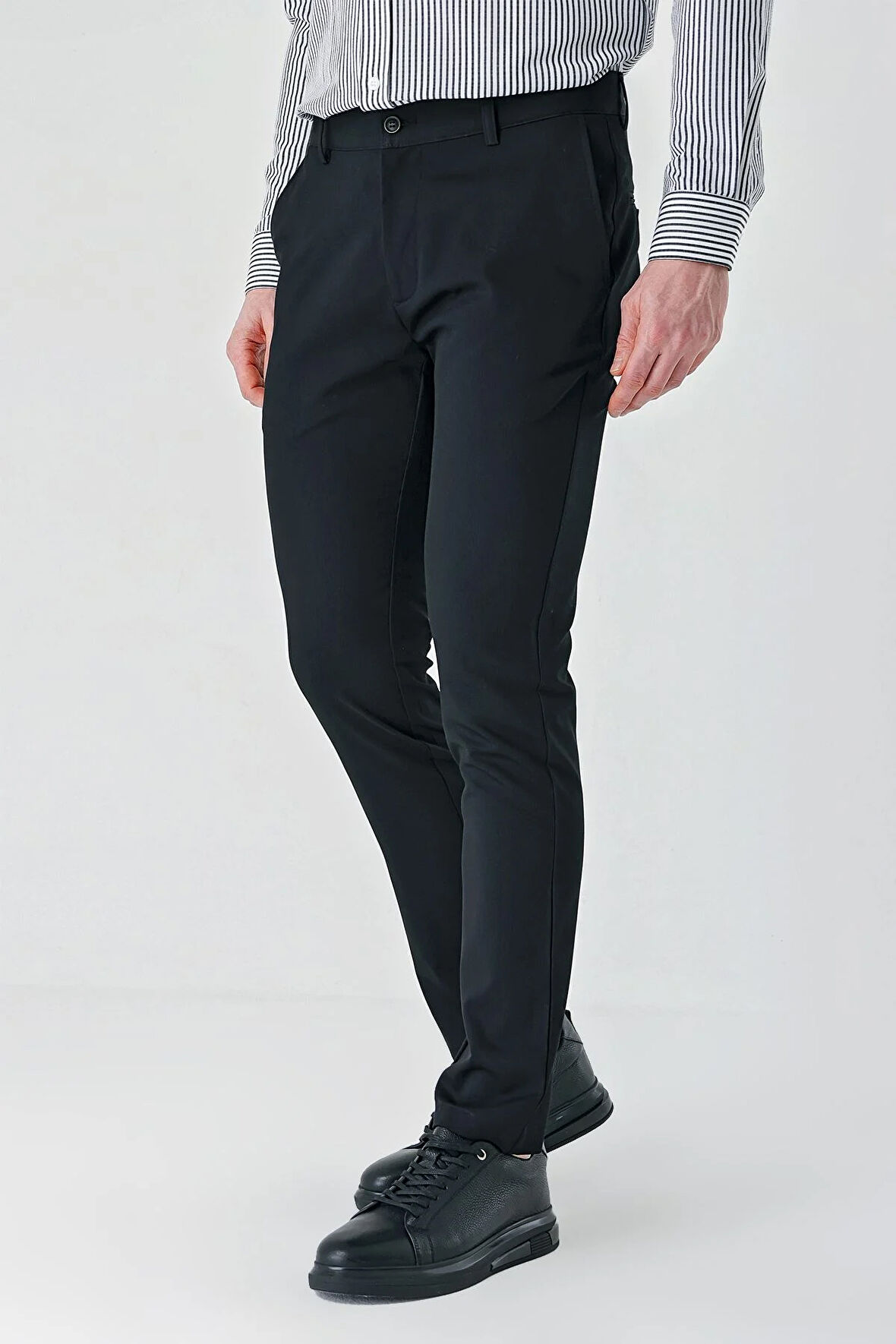 Siyah Gabardin Pamuklu Yan Cepli Comfort Fit Rahat Kesim Casual Pantolon 1003240113