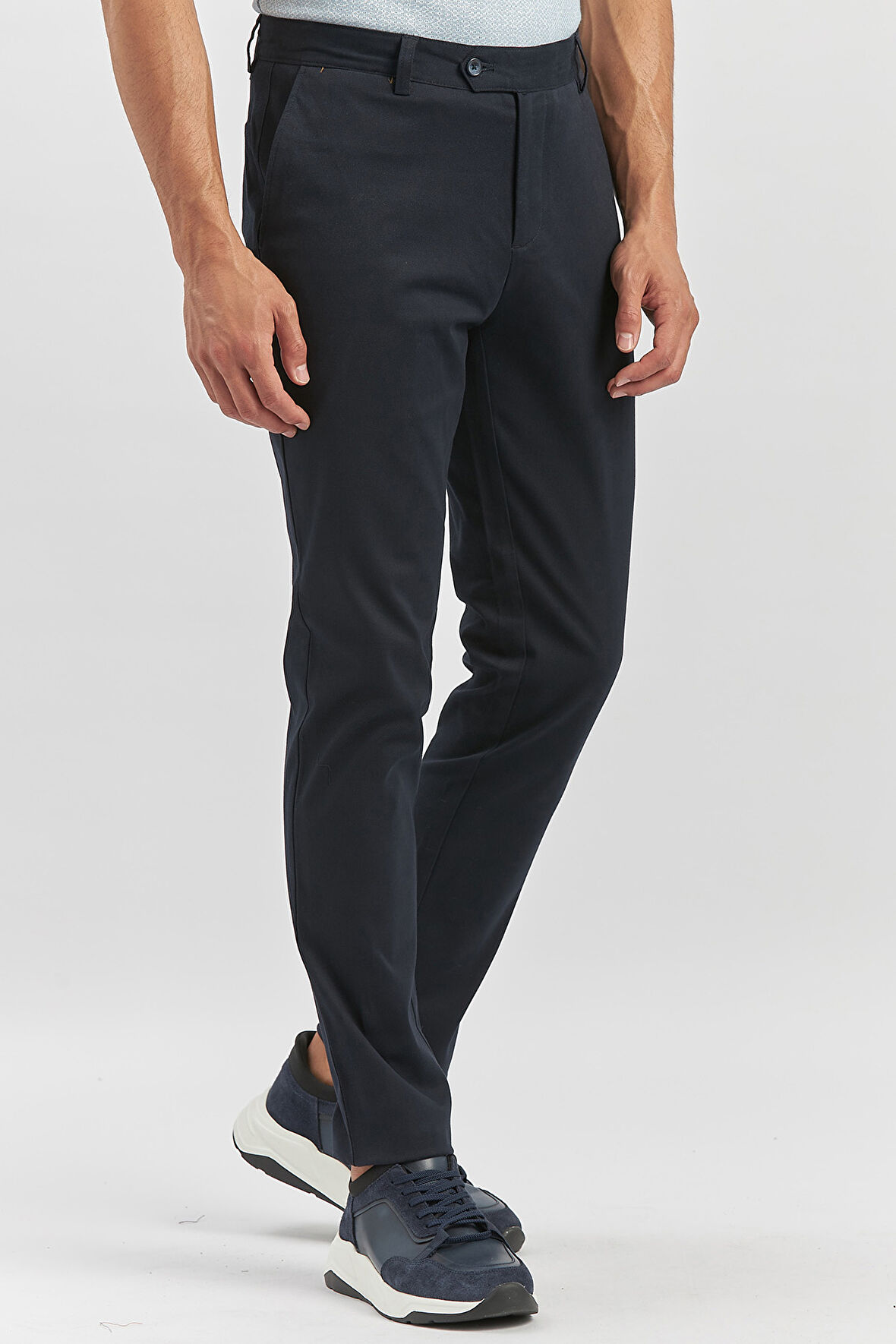 Koyu Lacivert Gabardin Pamuklu Likralı Yan Cepli Slim Fit Dar Kesim Casual Pantolon 1003225900