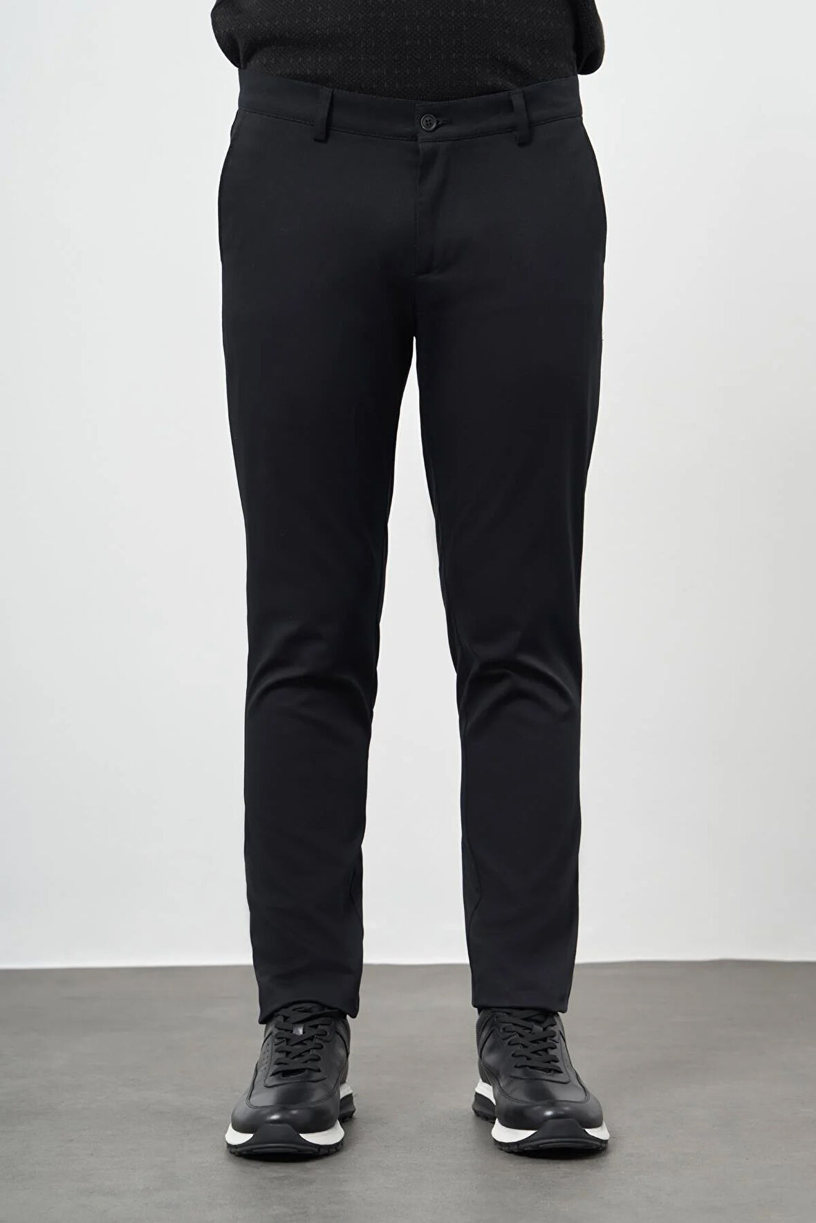 Siyah Düz Armürlü Slim Fit Casual Pantolon 1003245150