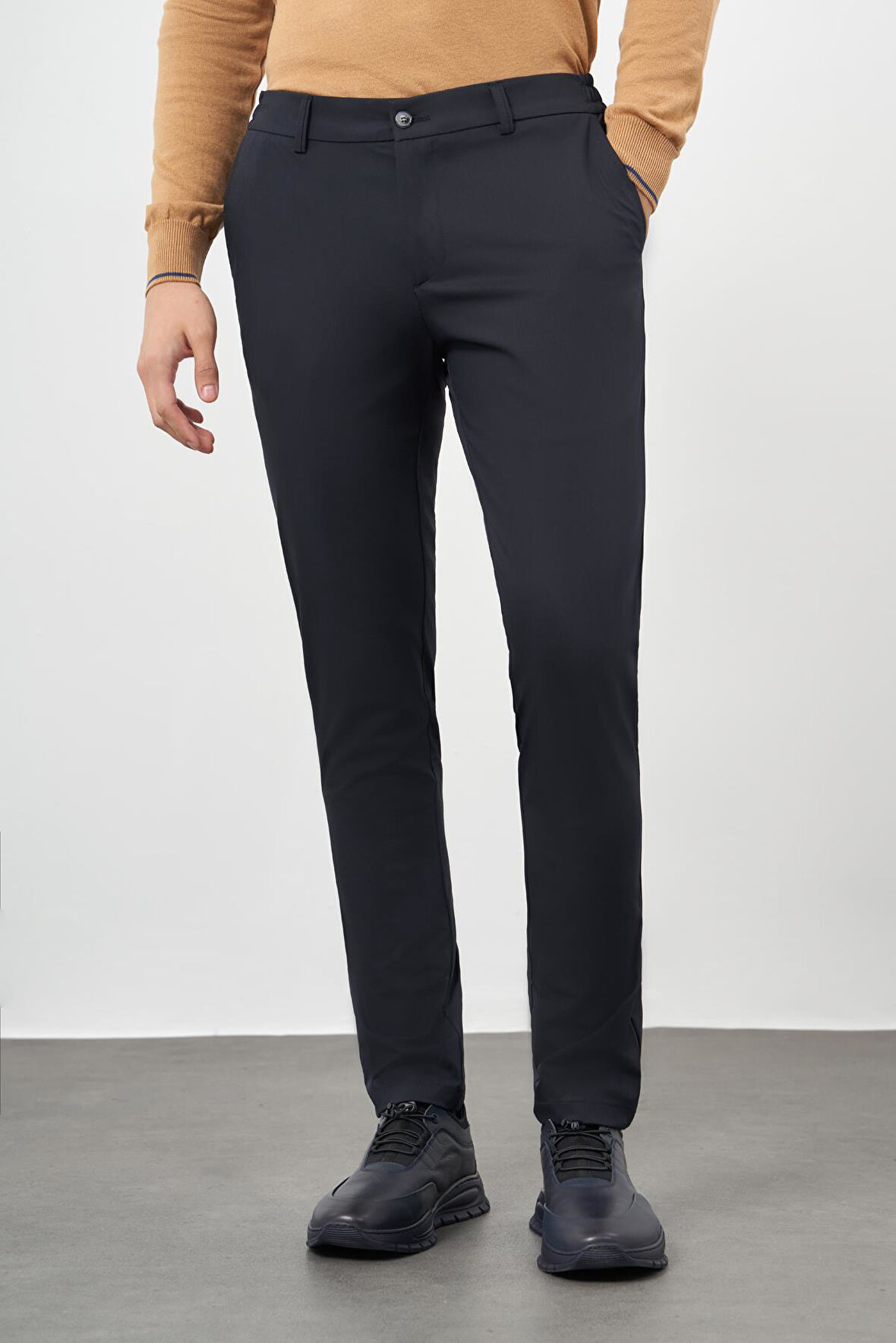 Koyu Lacivert Düz Bez Ayağı Esnek Yan Cep Slim Fit Casual Pantolon 1003245159