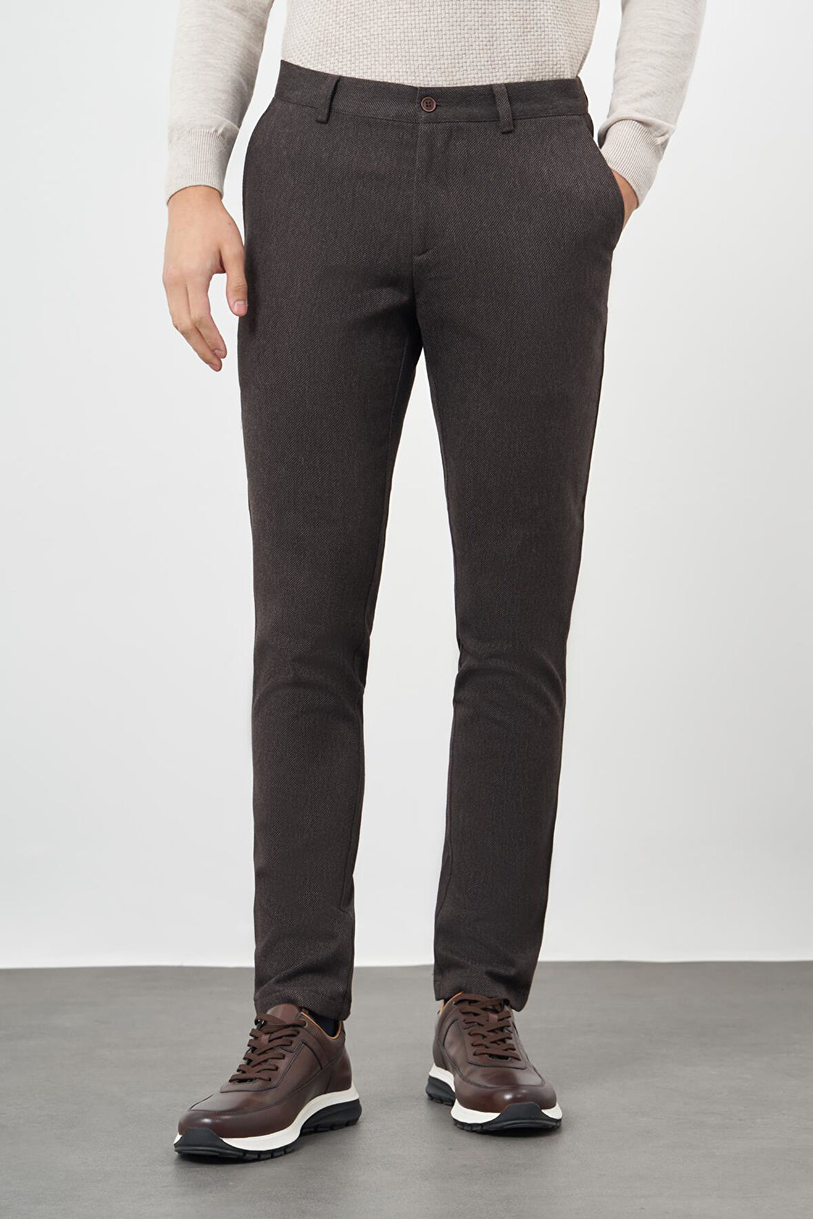 Koyu Kahverengi Düz Gabardin Pamuklu Yan Cep Slim Fit Casual Pantolon 1003245162