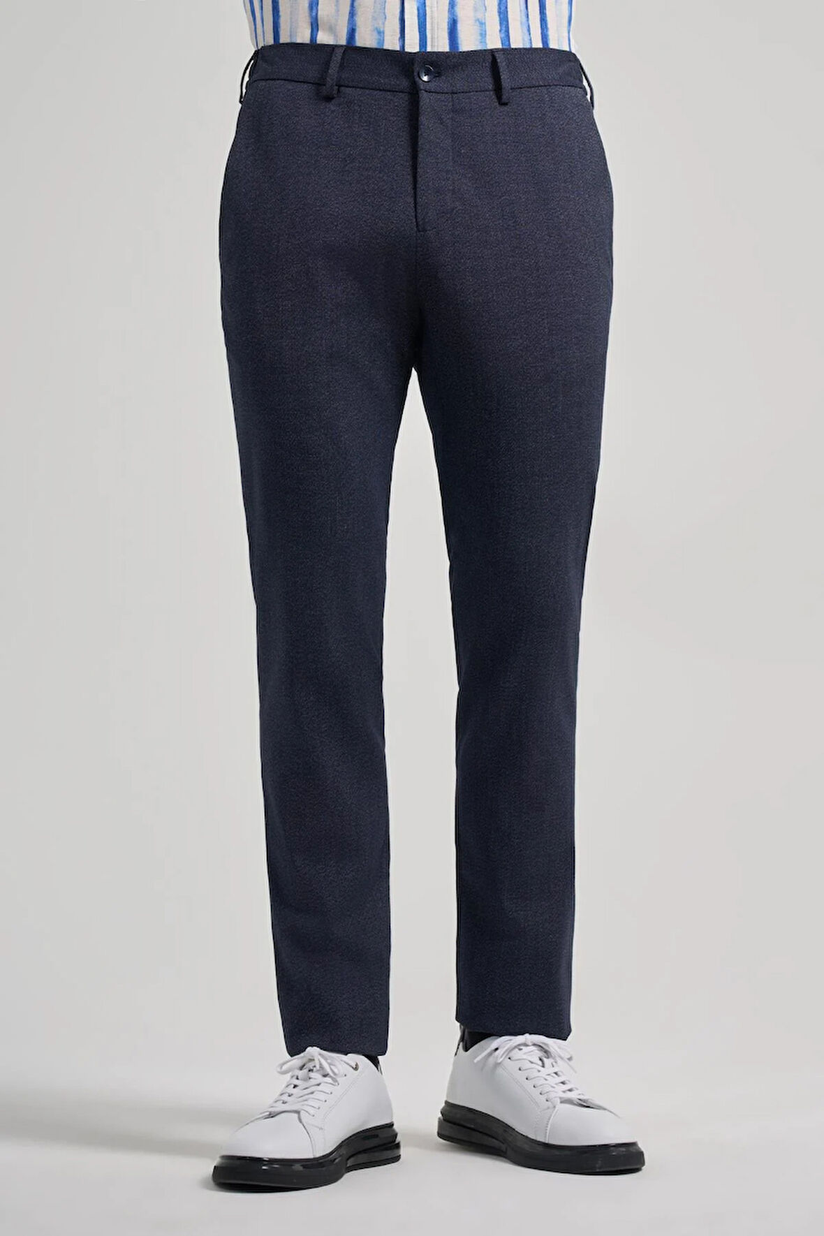 Koyu Lacivert Kendinden Desenli Yan Cep Slim Fit Jogger Pantolon 1003250161