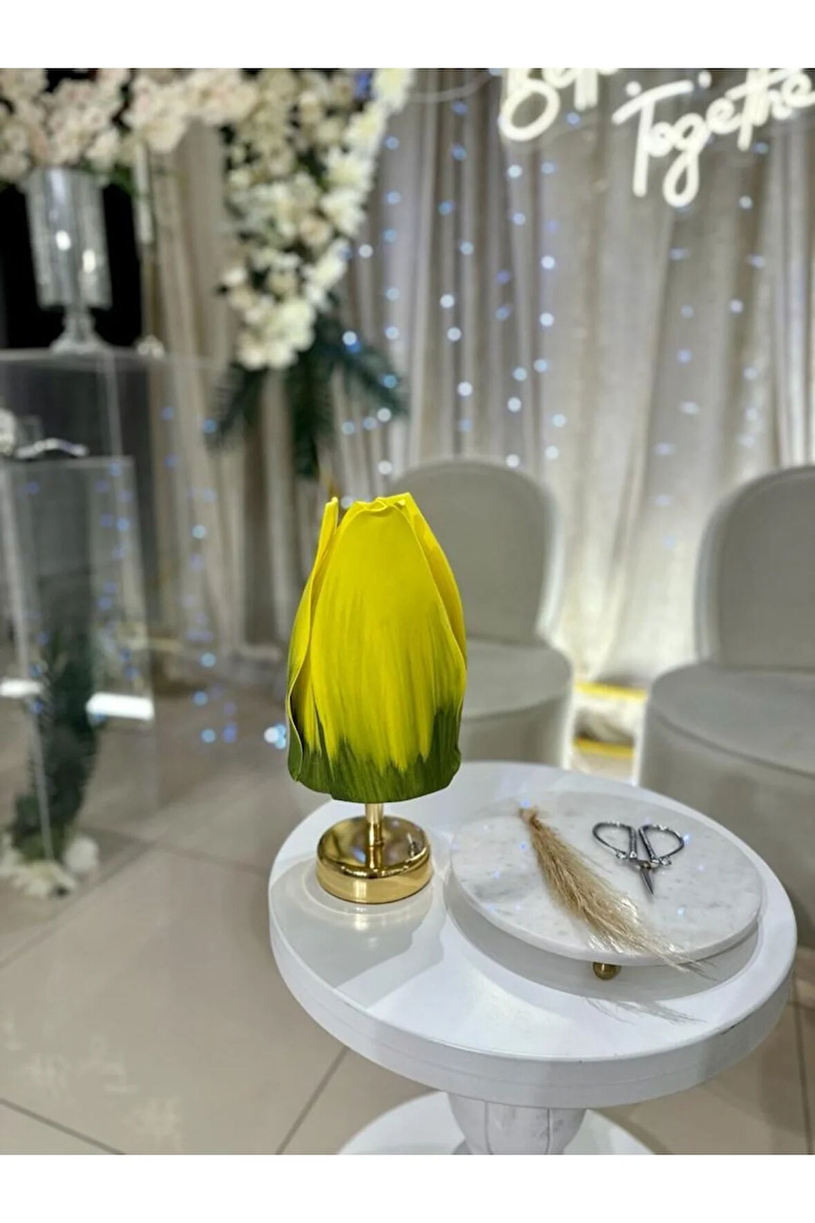Sarı Eva Lale Tasarım Kablosuz Masa Lambası - Alt Parlak Gold