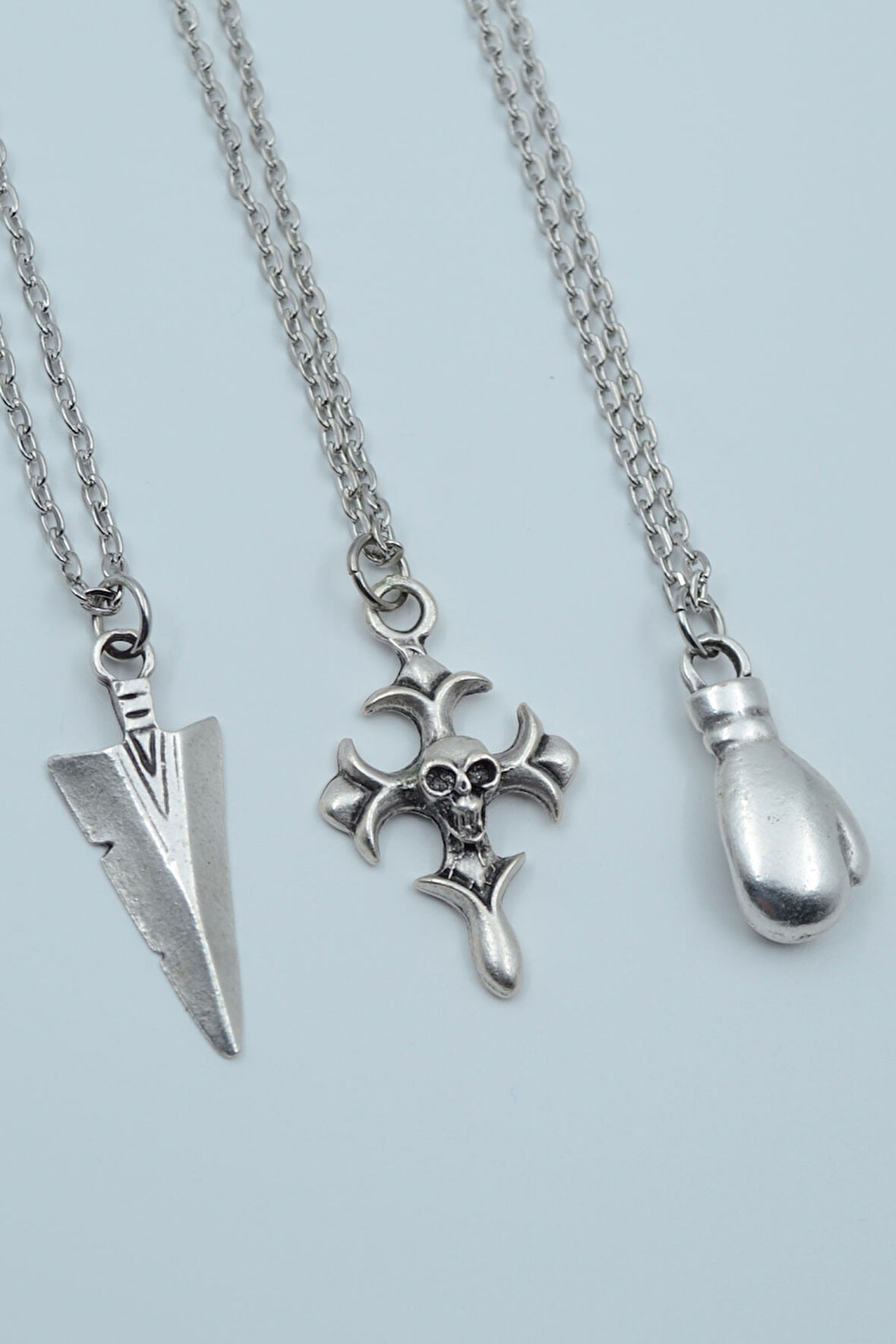 3'lü Triagle Ok Ucu  Kuru Kafa Haç Boks Eldiveni Gümüş Kaplama Kolye Seti
