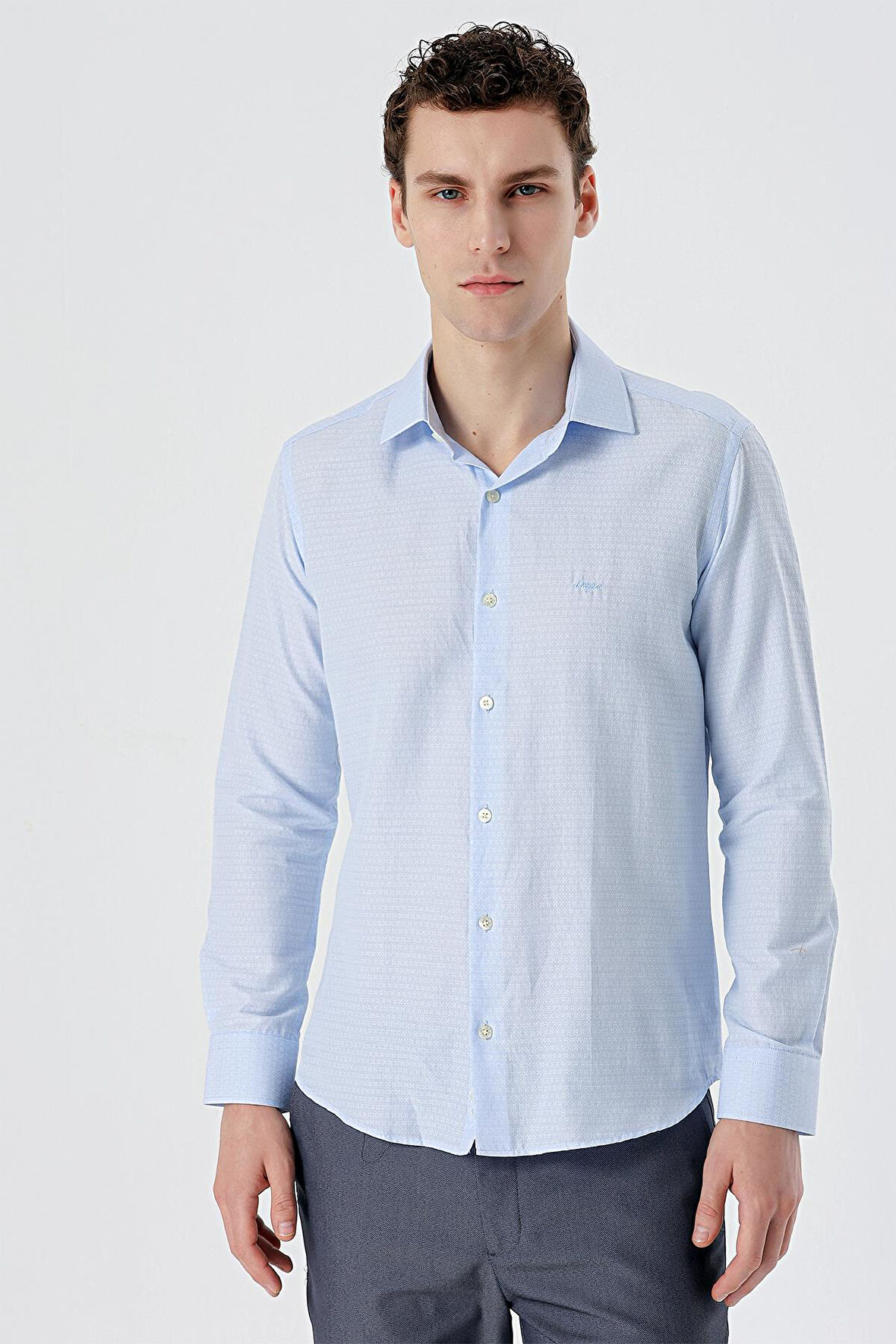 Koyu Mavi Uzun Kollu Desenli Armürlü Sert Yaka Cepsiz Pamuklu Slim Fit Dar Kesim Gömlek 1004235168