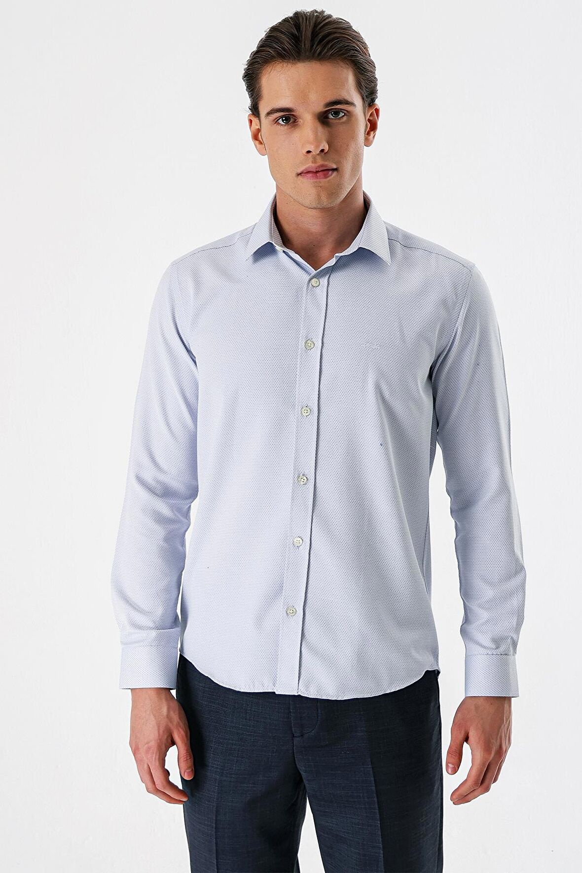 Koyu Lacivert Uzun Kollu Desenli Armürlü Sert Yaka Cepsiz Pamuklu Slim Fit Dar Kesim Gömlek 1004235171