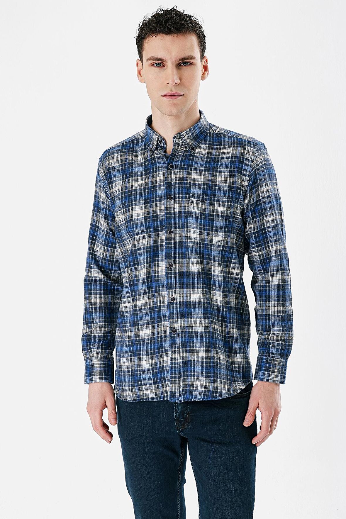 Mavi Uzun Kollu Ekoseli Bez Ayağı Düğmeli Yaka Cepli Pamuklu Comfort Fit Gömlek 1004235173