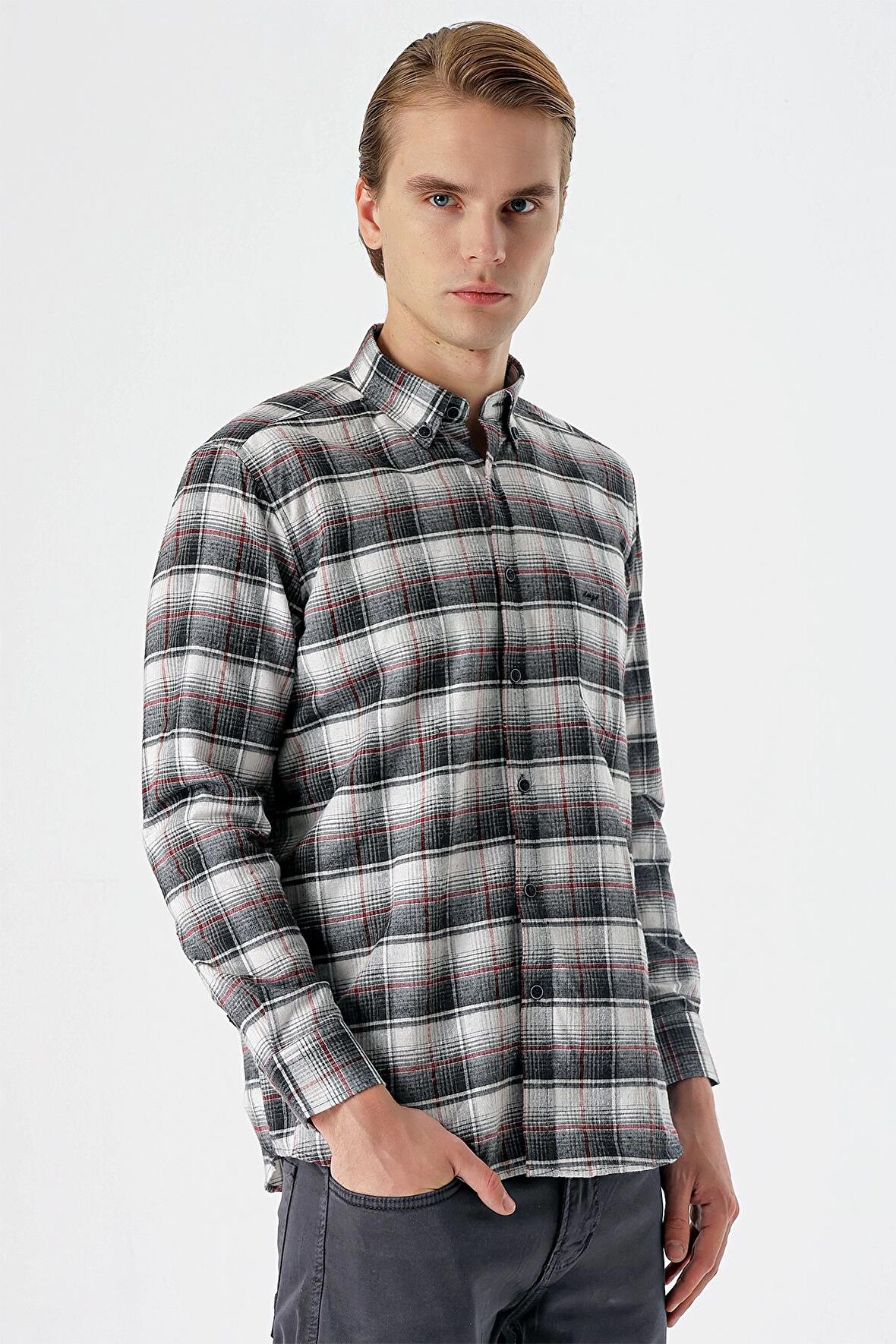 Vişne Uzun Kollu Ekoseli Bez Ayağı Düğmeli Yaka Cepli Pamuklu Comfort Fit Gömlek 1004235173