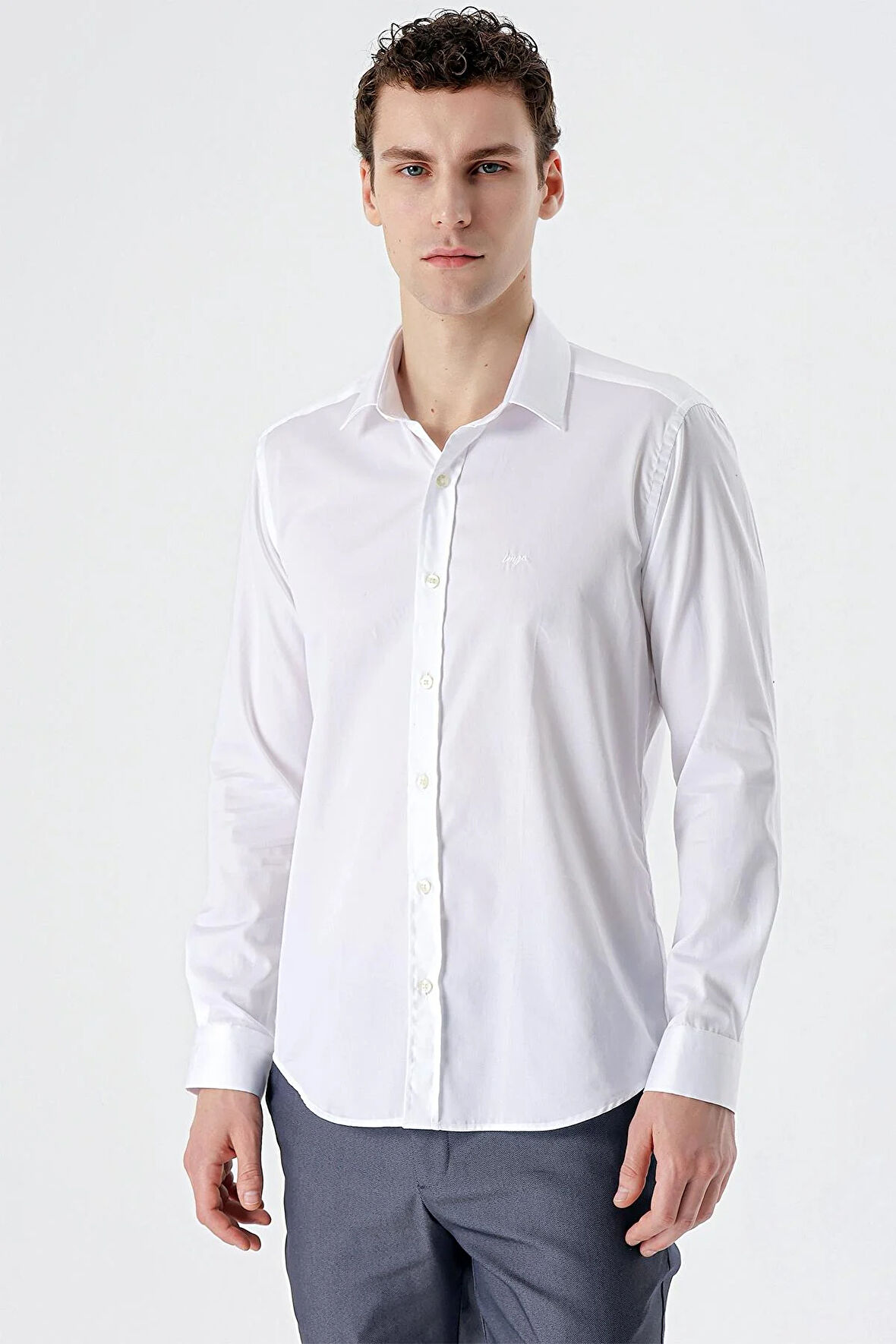 Beyaz Uzun Kollu   Sert Yaka Cepsiz  %100 Pamuk Klasik Slim Fit Dar Kesim Gömlek 1004235424