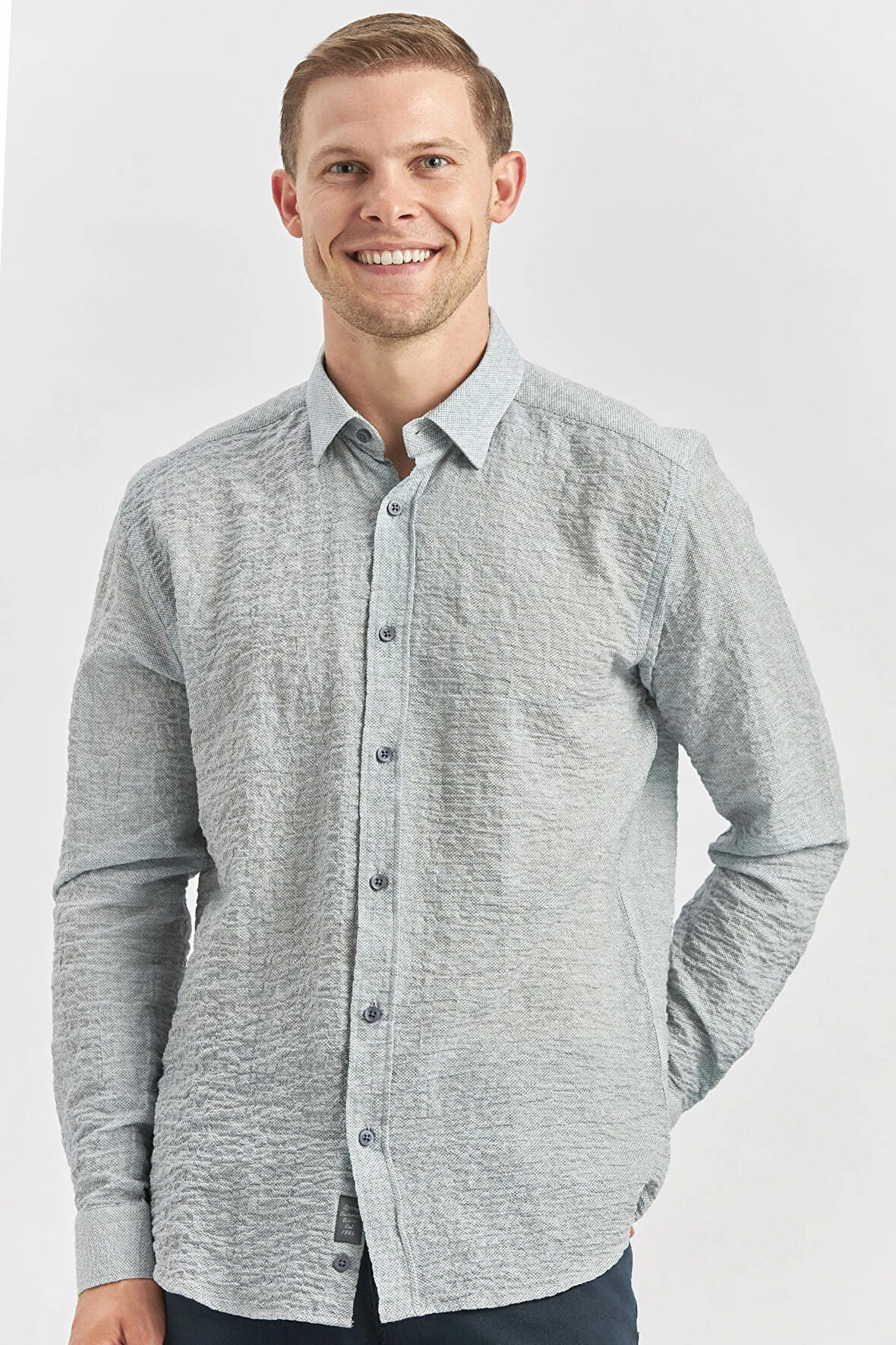 Koyu Lacivert Uzun Kollu Baskılı Gofreli  Cepsiz  Pamuklu Likralı Klasik Slim Fit Gömlek 1004240102