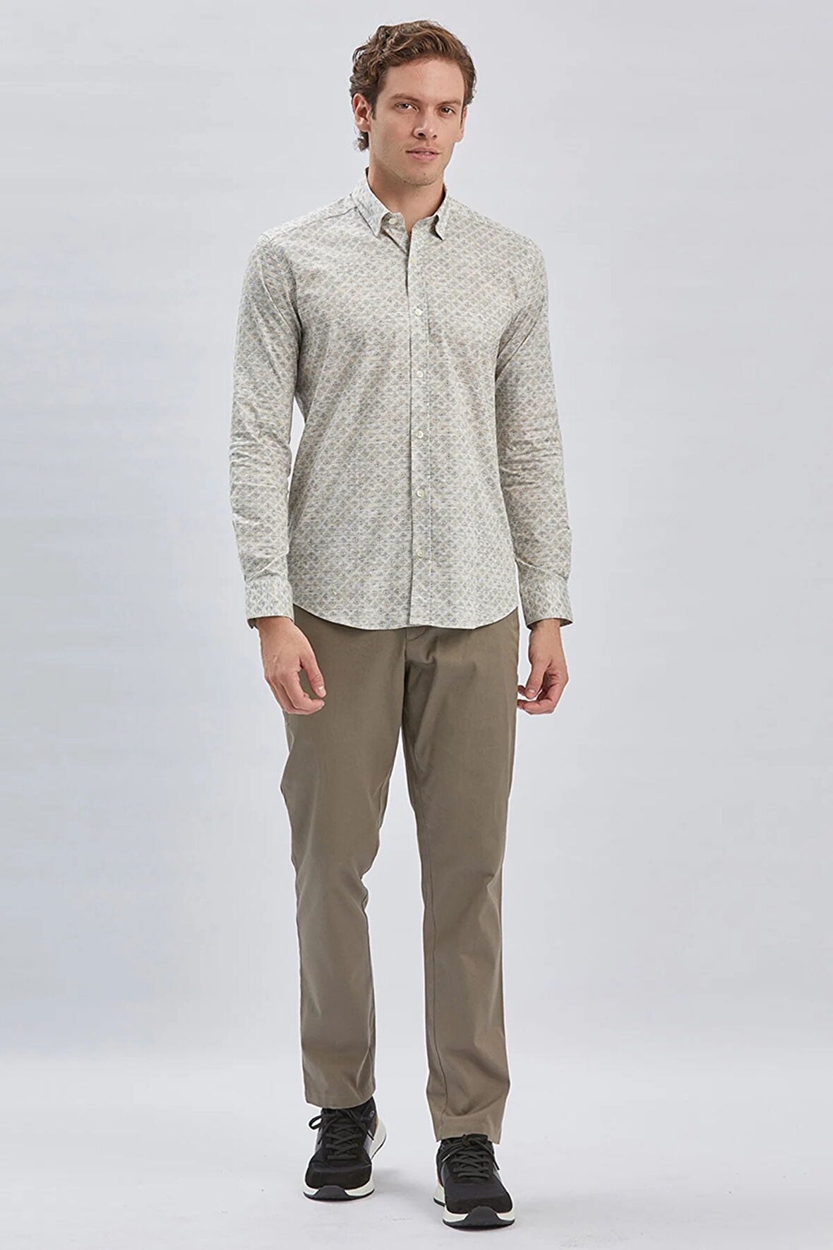 Bej Uzun Kollu Baskılı Biritli Yaka Cepsiz Pamuklu Klasik Slim Fit Dar Kesim Gömlek 1004240213