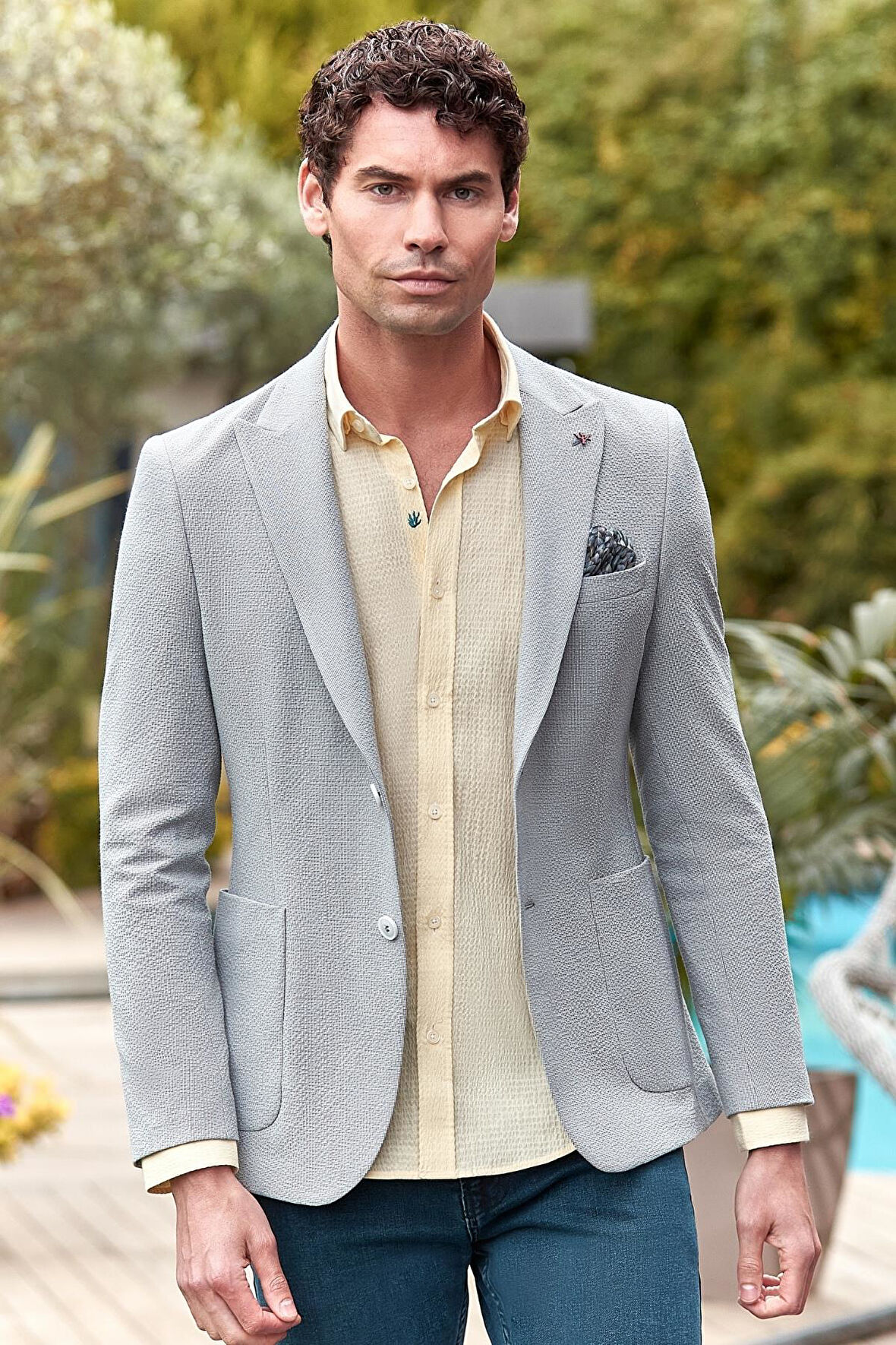 Sarı Uzun Kollu Biritli Yaka Biyeli Pamuklu Likralı Casual Slim Fit Dar Kesim Gömlek 1004240232