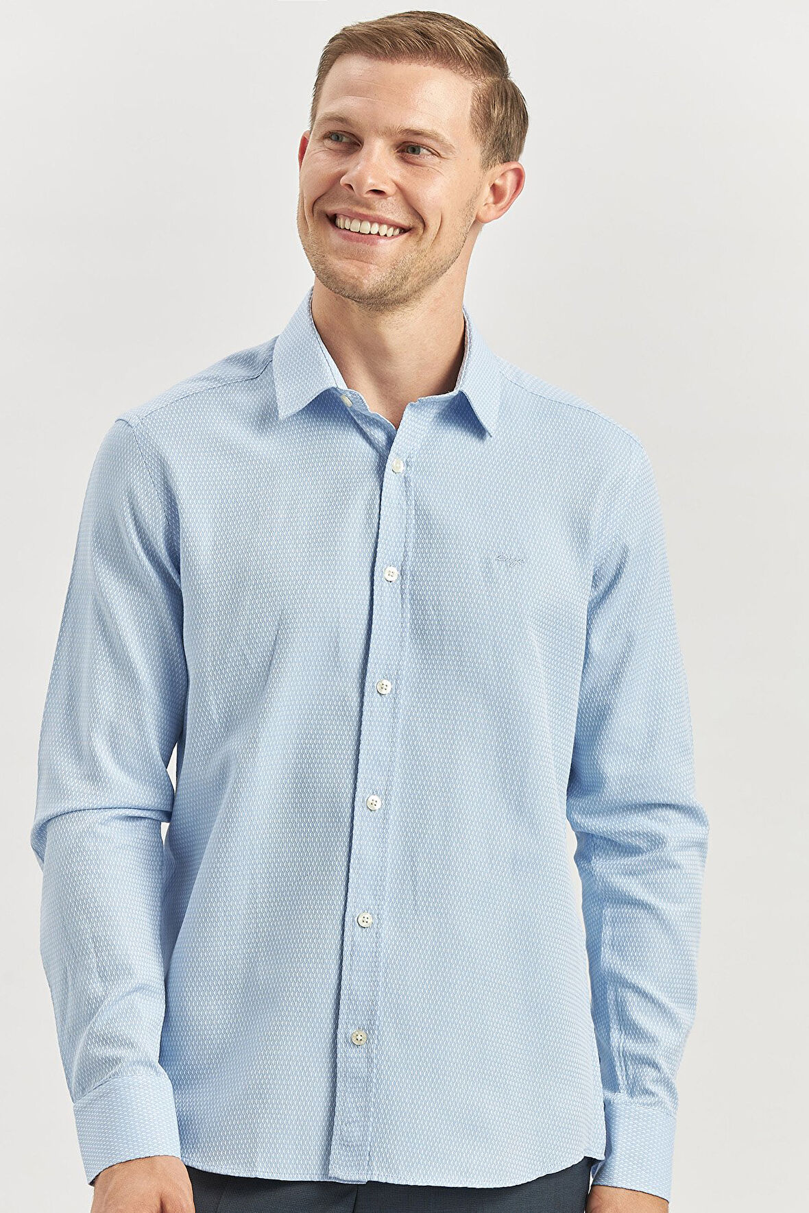 Mavi Uzun Kol Kendinden Desenli Armürlü 032 Sert Yaka Casual Slim Fit Gömlek 1004240249