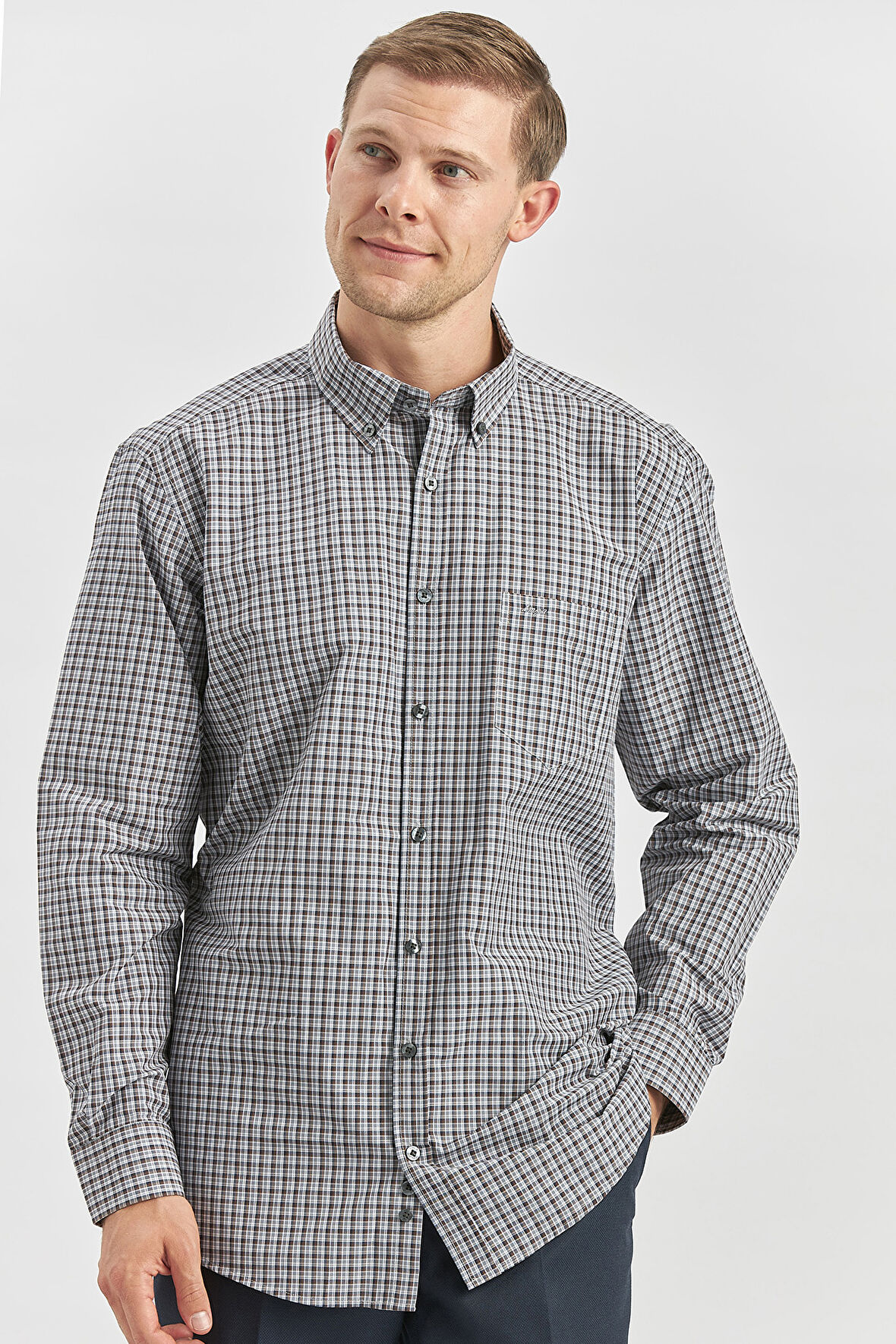 Koyu Kahverengi Uzun Kol Ekose Desen Bez Ayağı Smart Düğmeli Yaka Classic Comfort Fit Gömlek 1004240252