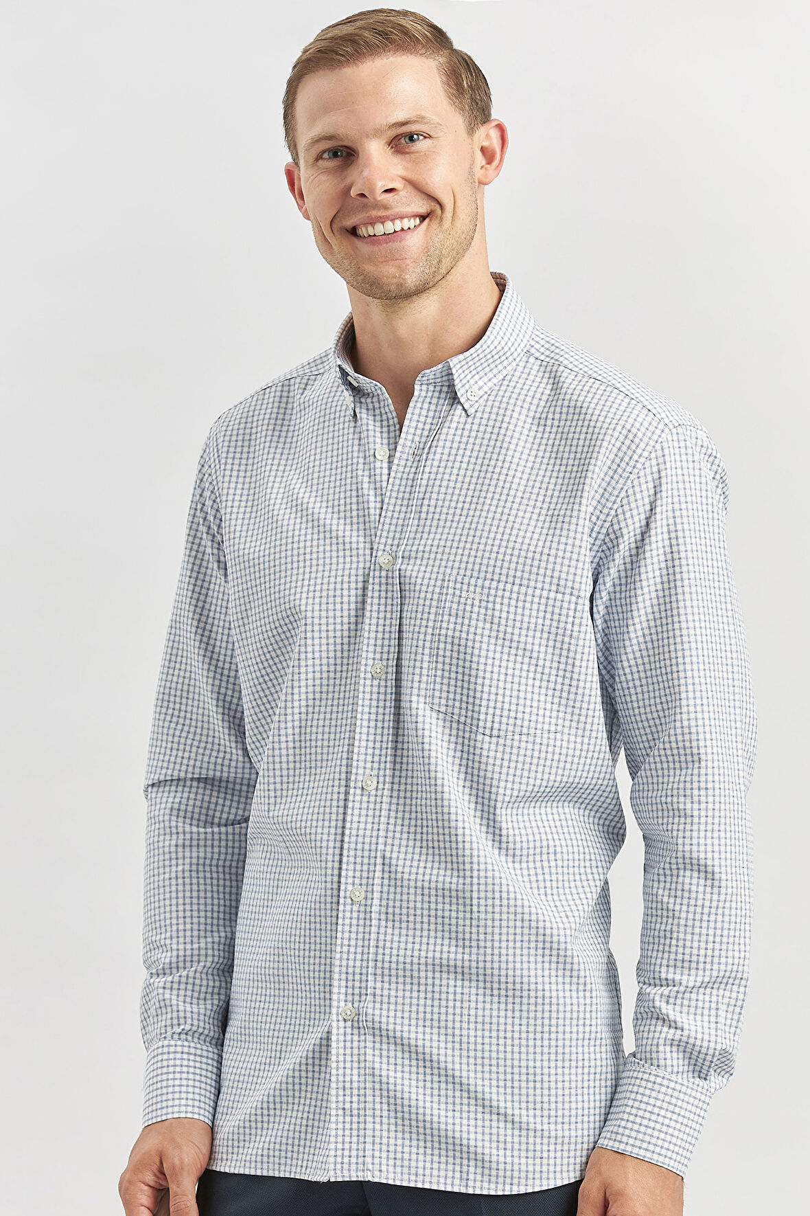 Lacivert Uzun Kol Kareli Desen Bez Ayağı Smart Düğmeli Yaka Classic Comfort Fit Gömlek 1004240262