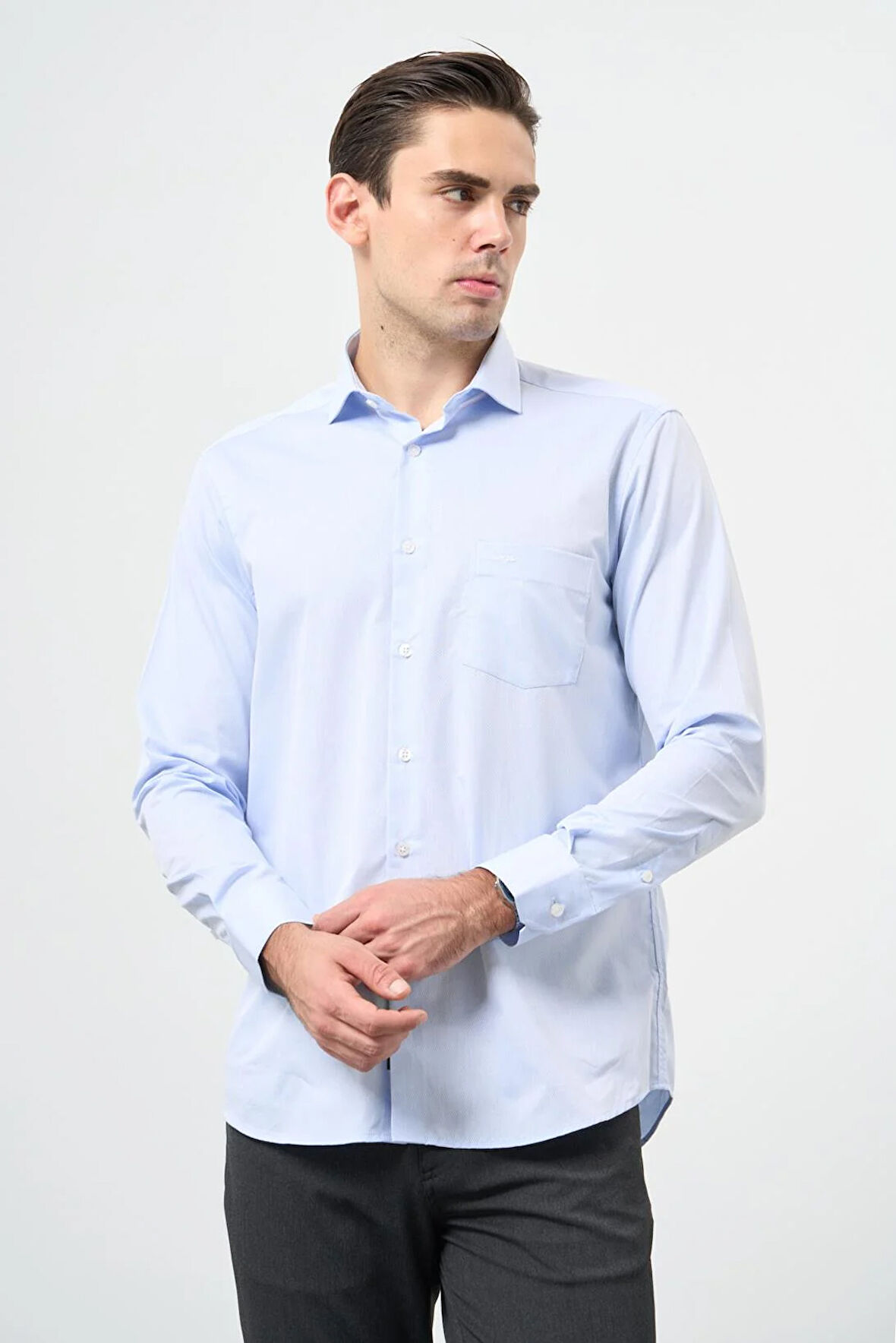 Koyu Mavi Uzun Kol Kendinden Desenli Armürlü Yarım İtalyan Yaka Cepli Pamuklu Classic Comfort Fit Gömlek 1004245171