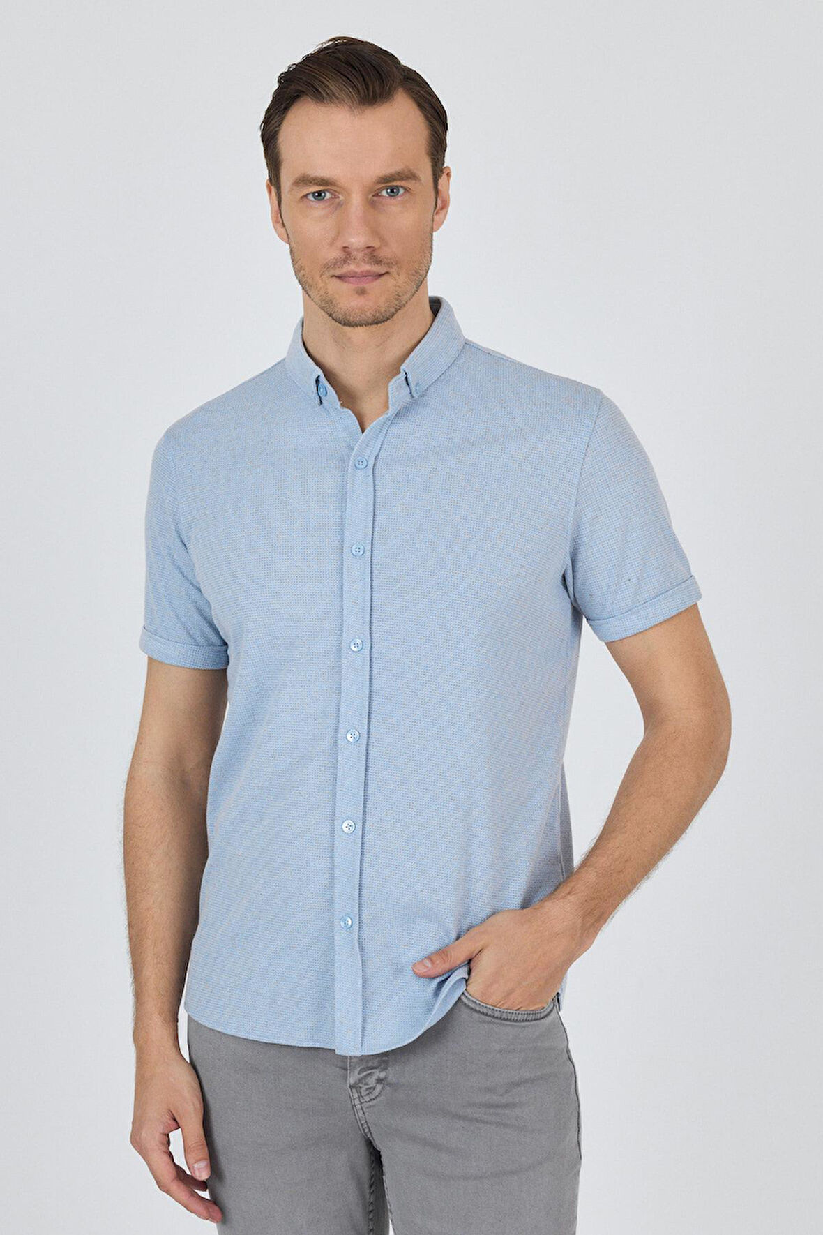 Koyu Mavi Kısa Kol Düz Örme Düğmeli Yaka Cepsiz Pamuklu Classic Slim Fit Gömlek 1004250155_300