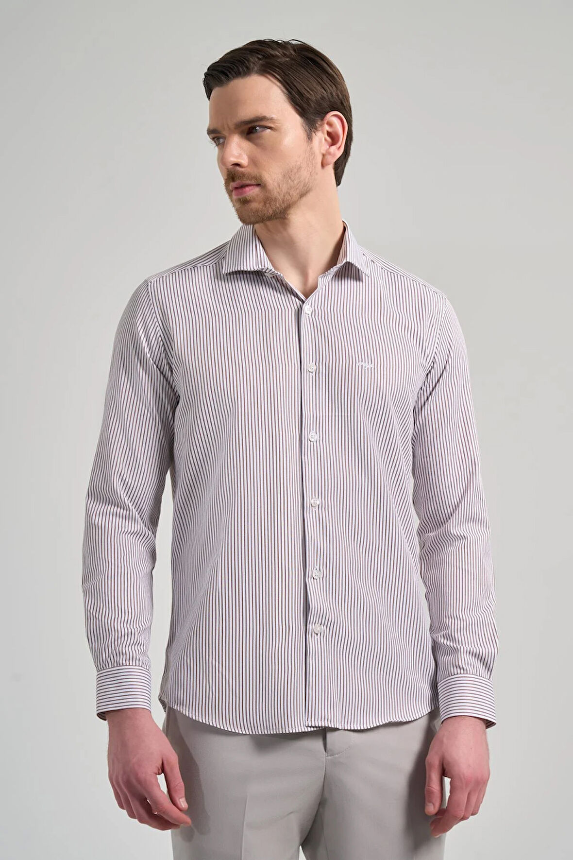 Uzun Kol Çizgili Desen Bez Ayağı İtalyan Yaka Cepsiz Pamuklu Classic Slim Fit Gömlek 1004250180