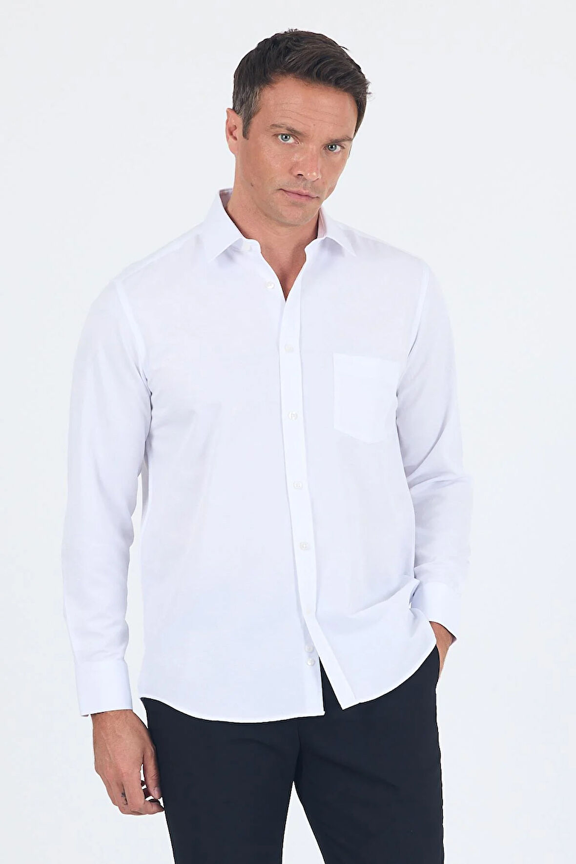 Uzun Kol Kareli Desen Armürlü Sert Yaka cepli Pamuklu Classic Comfort Fit Gömlek 1004250186