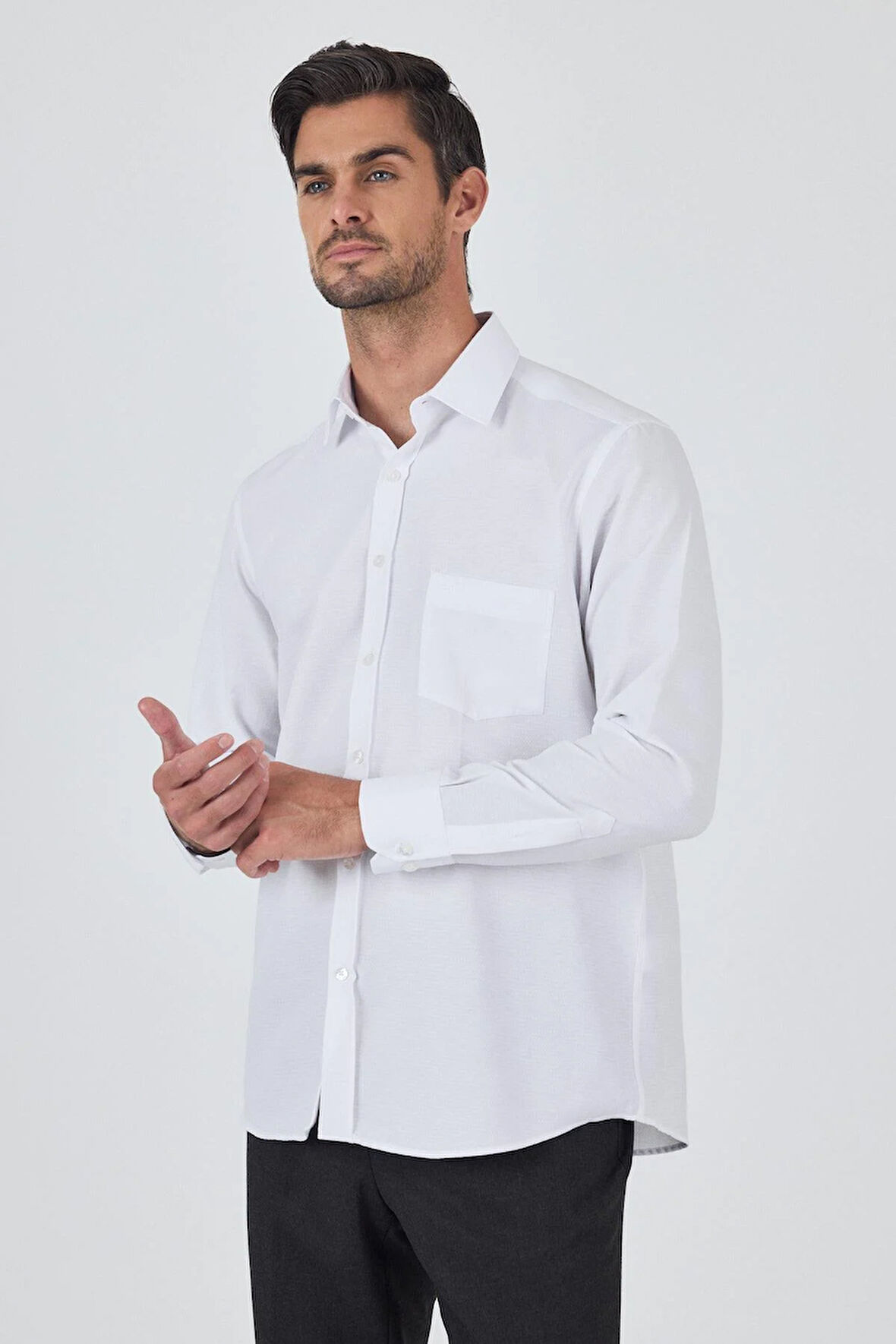 Uzun Kol Desenli Armürlü Sert Yaka cepli Pamuklu Classic Comfort Fit Gömlek 1004250187