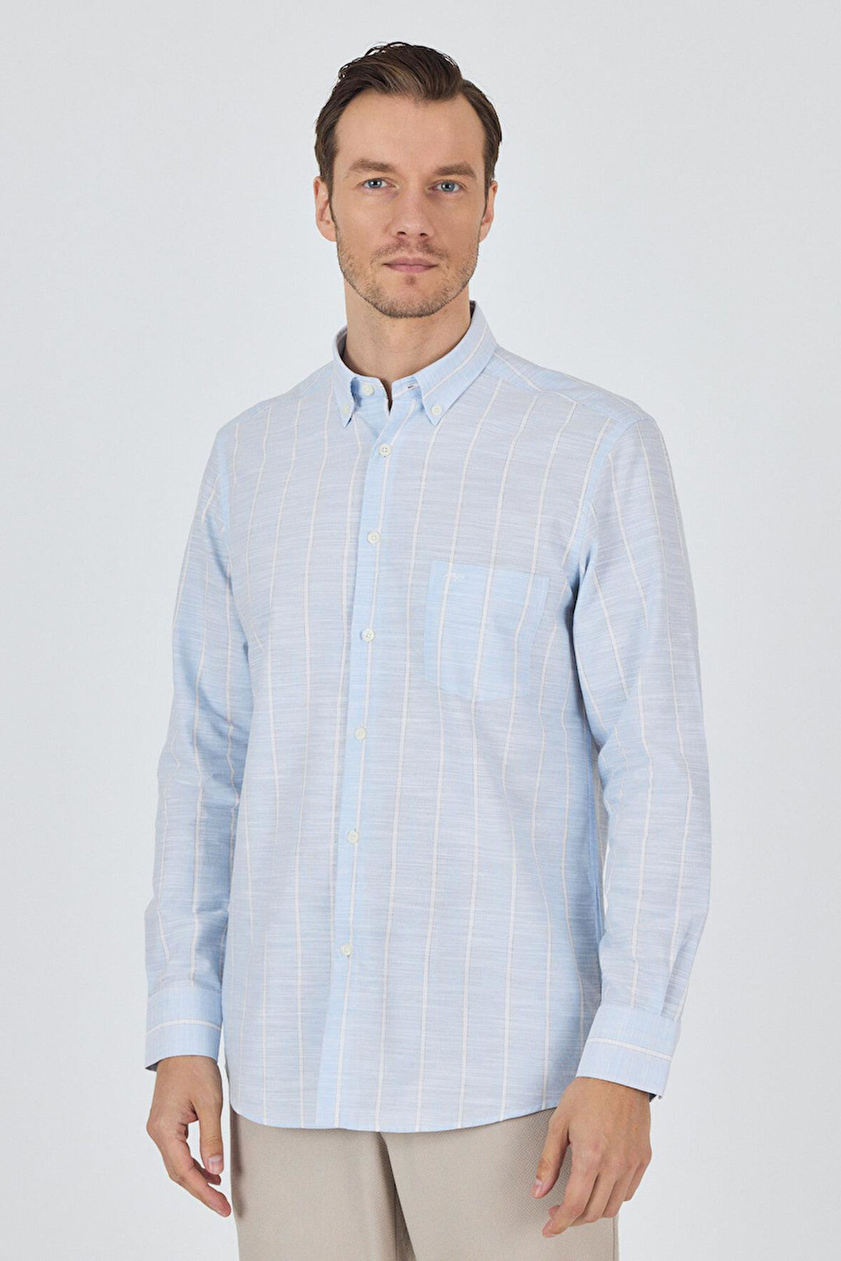 Uzun Kol Çizgili Desen Düğmeli Yaka cepli Classic Comfort Fit Gömlek 1004250189