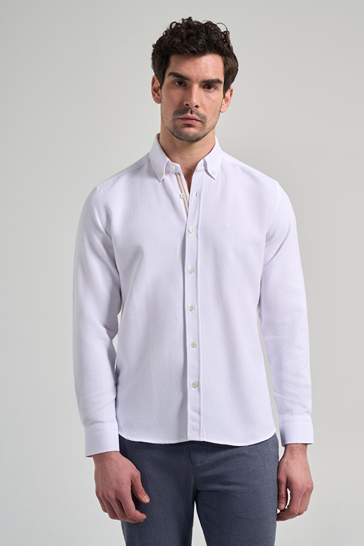 Uzun Kol Desenli Armürlü Düğmeli Yaka Cepsiz Pamuklu Casual Slim Fit Gömlek 1004250206