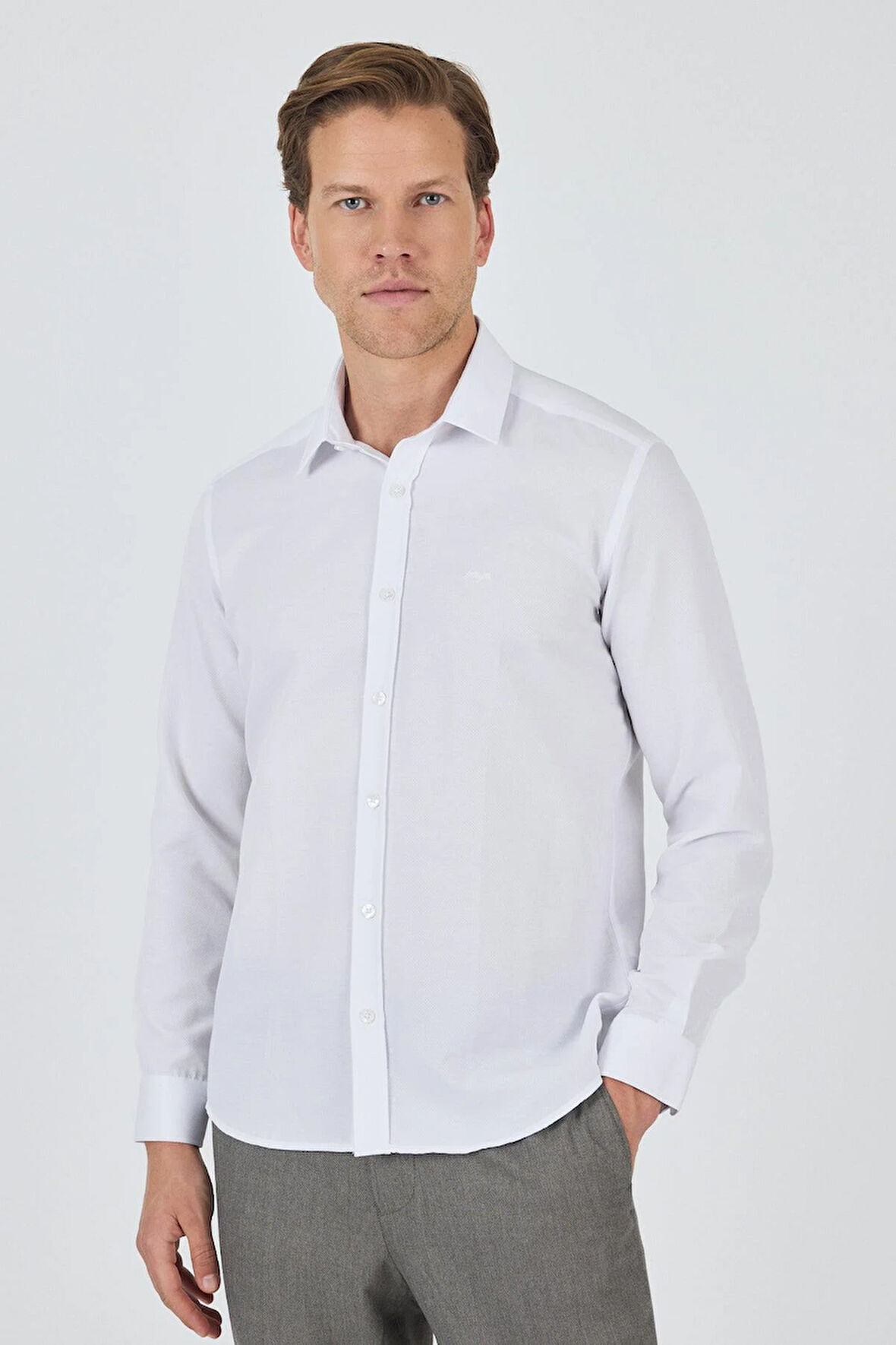 Uzun Kol Desenli Armürlü Sert Yaka Cepsiz Pamuklu Classic Slim Fit Gömlek 1004250208