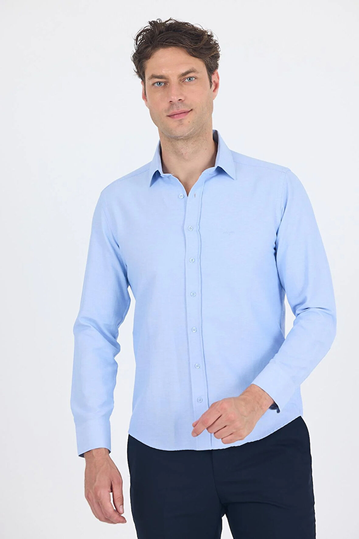 Mavi Sert Yaka Düz Classic Pamuklu Slim Fit Gömlek 1004250214