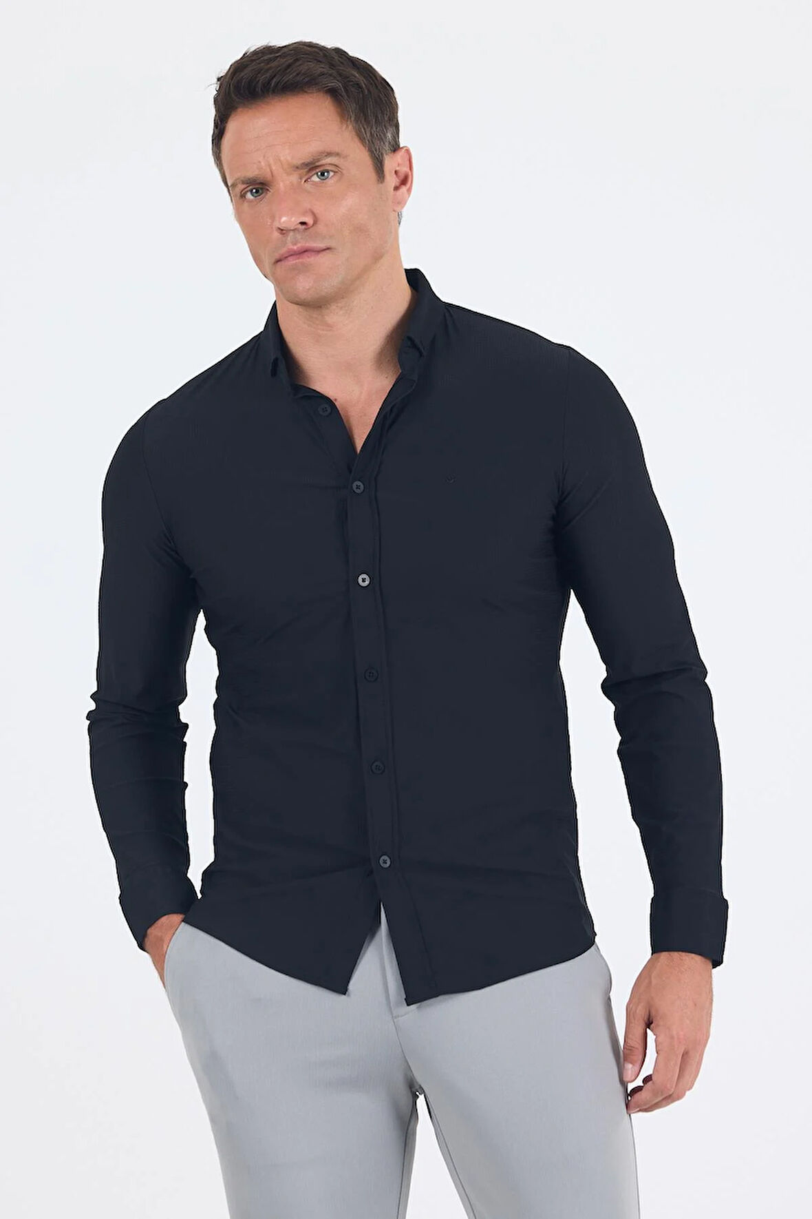 Siyah Smart Düğmeli Yaka Uzun Kol Cepsiz Slim Fit Esnek Gömlek Gömlek 1004250252