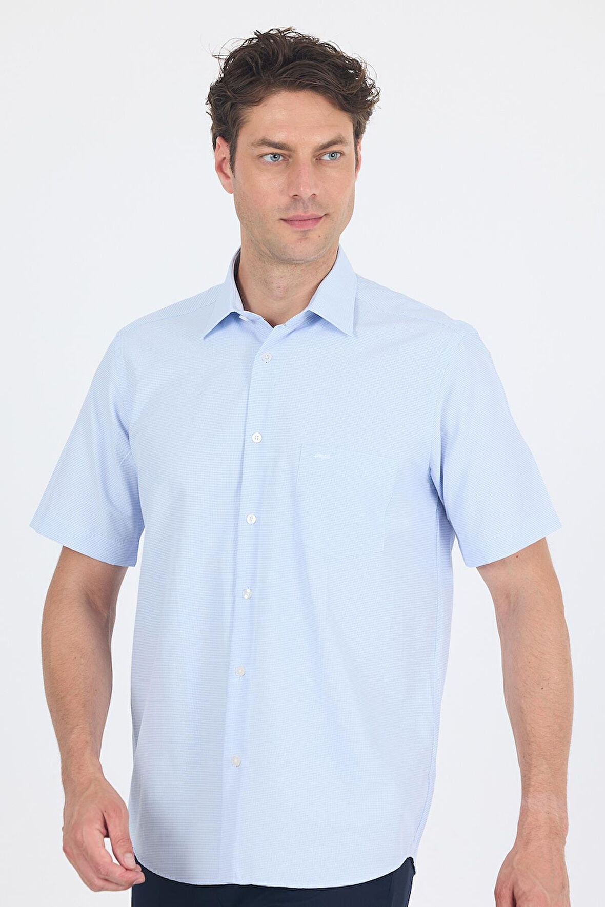 Koyu Mavi Sert Yaka Kısa Kol Cepli Comfort Fit Cls Gömlek 1004250257