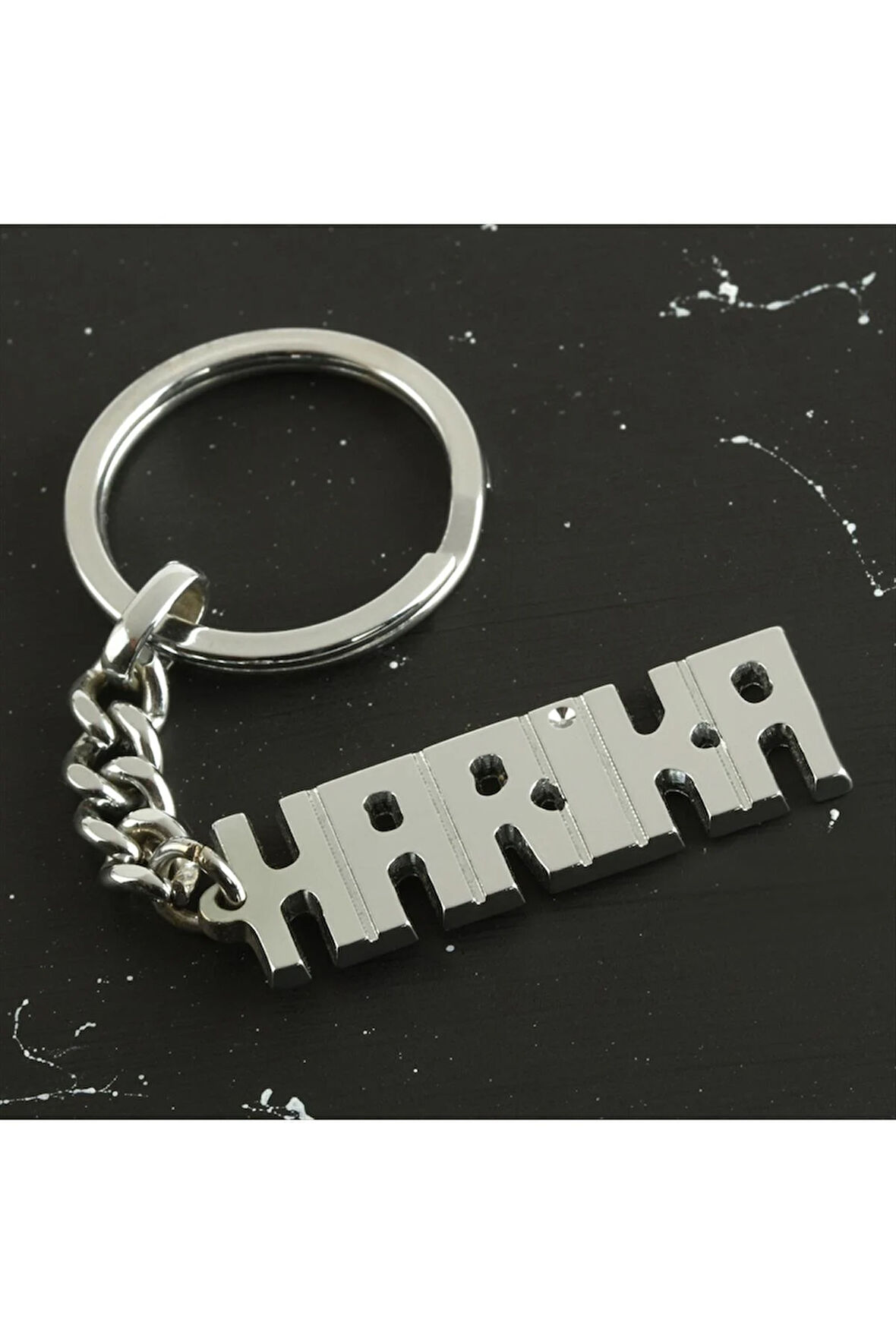 Harika İsimli Anahtarlık