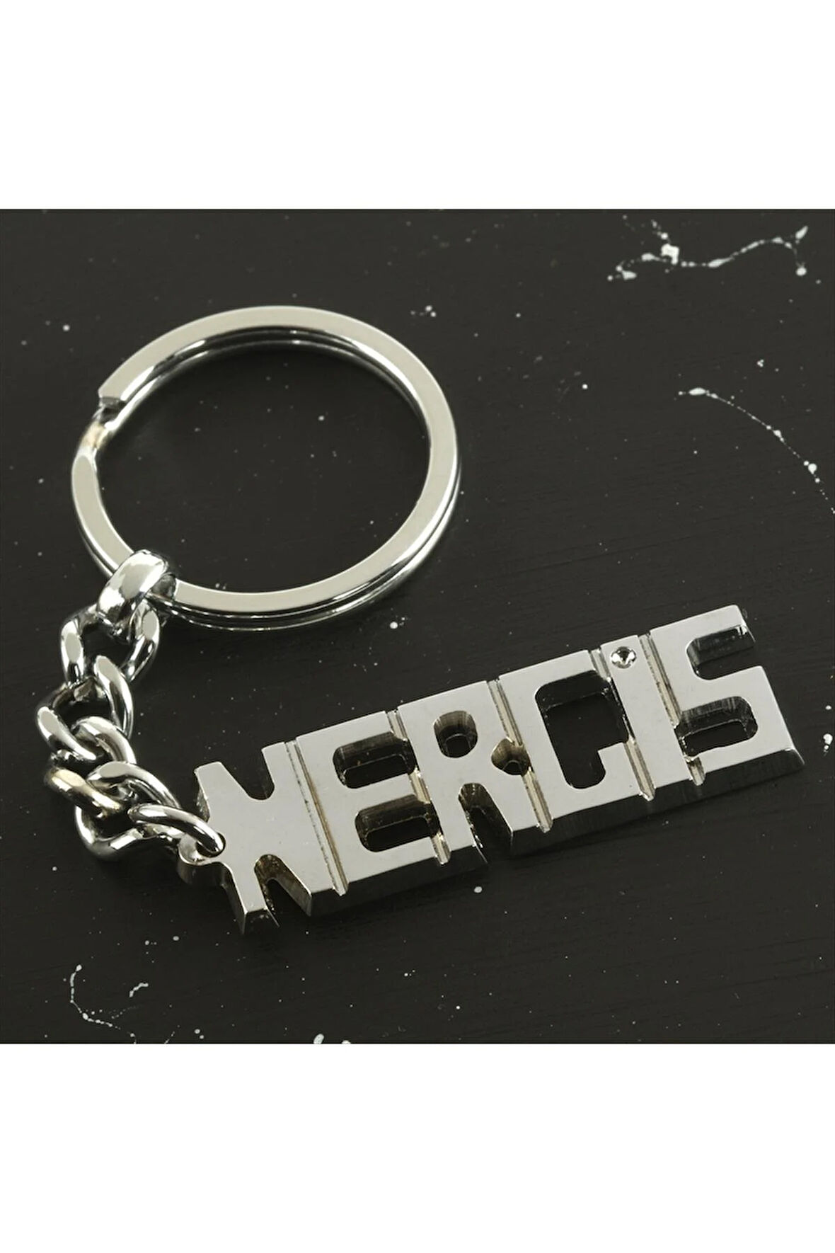 Nergis İsimli Anahtarlık