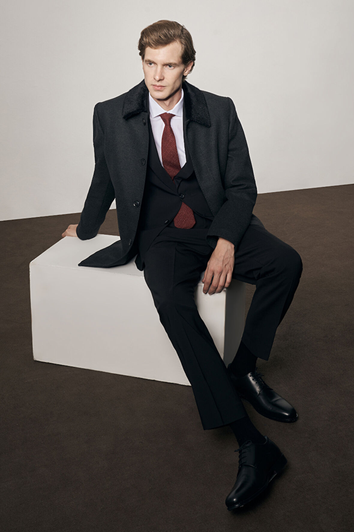 Antrasit Kürklü Yaka Classic Comfort Fit Esnek Kaban 1008255163