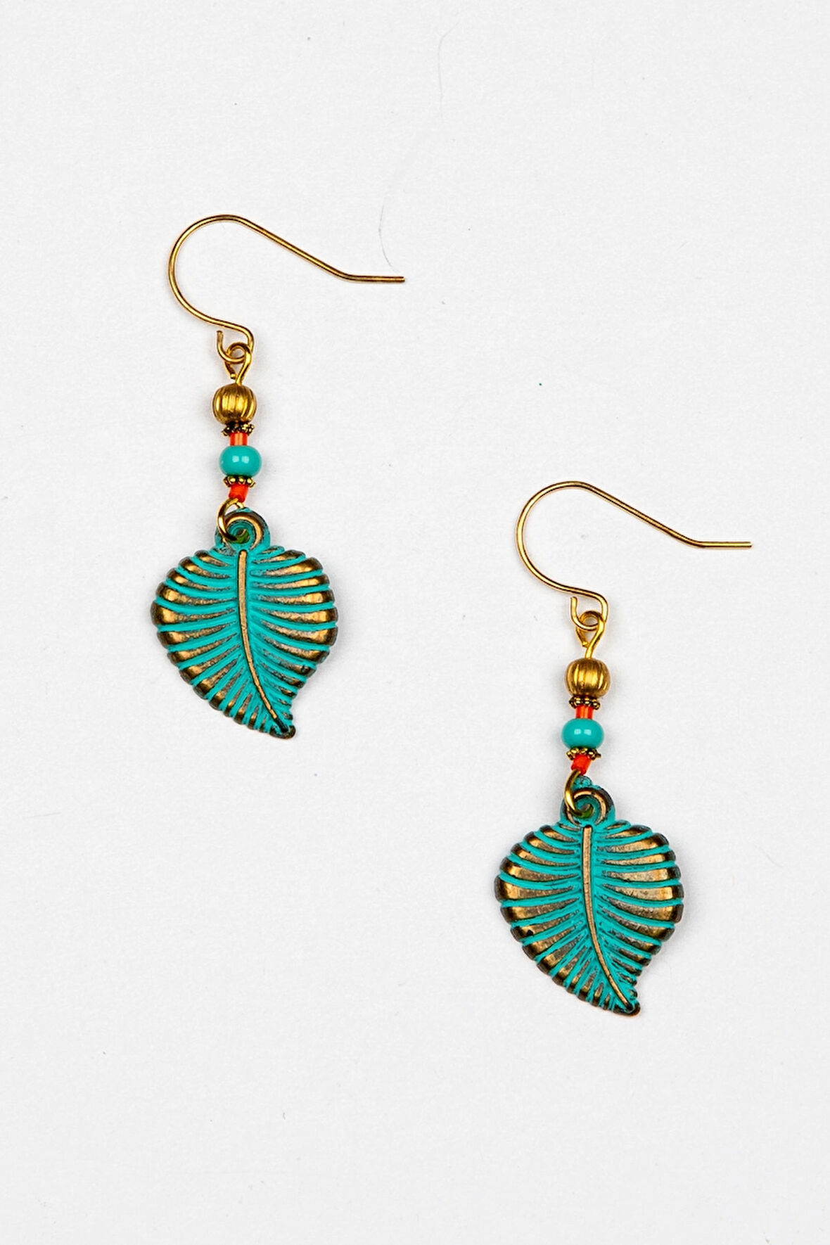 Yaprak Figürlü Otantik Turkuaz Küpe